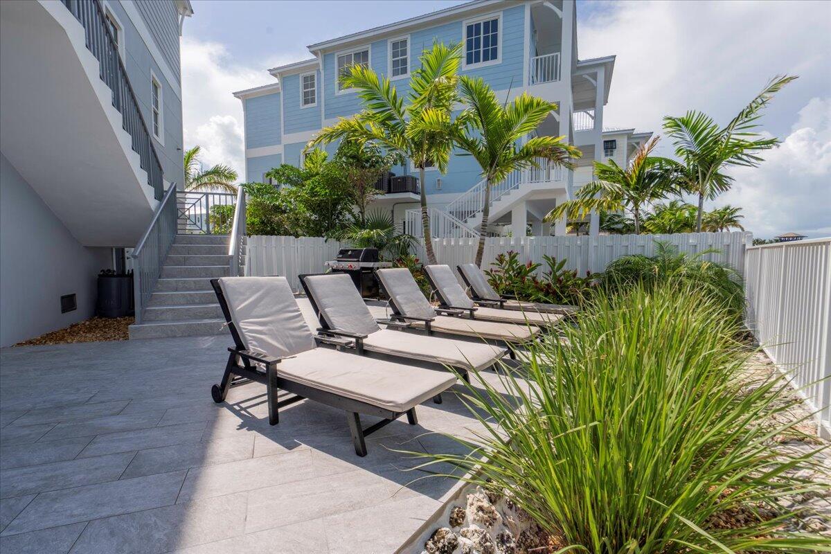 Marathon, Florida, 33050, United States, 5 Bedrooms Bedrooms, ,5 BathroomsBathrooms,Residential,Active,1998589