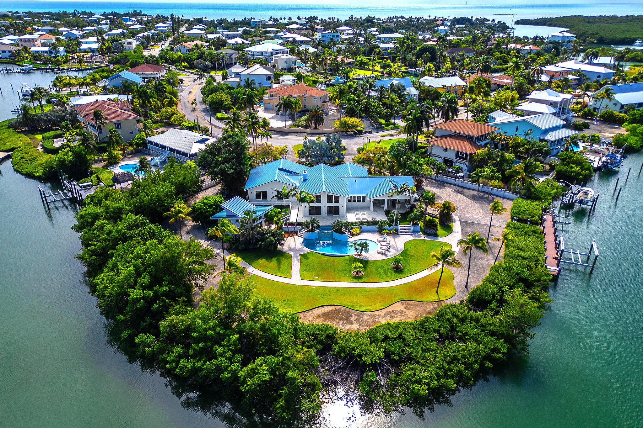 Marathon, Florida 33050, United States, 4 Bedrooms Bedrooms, ,4 BathroomsBathrooms,Residential,Active,41385