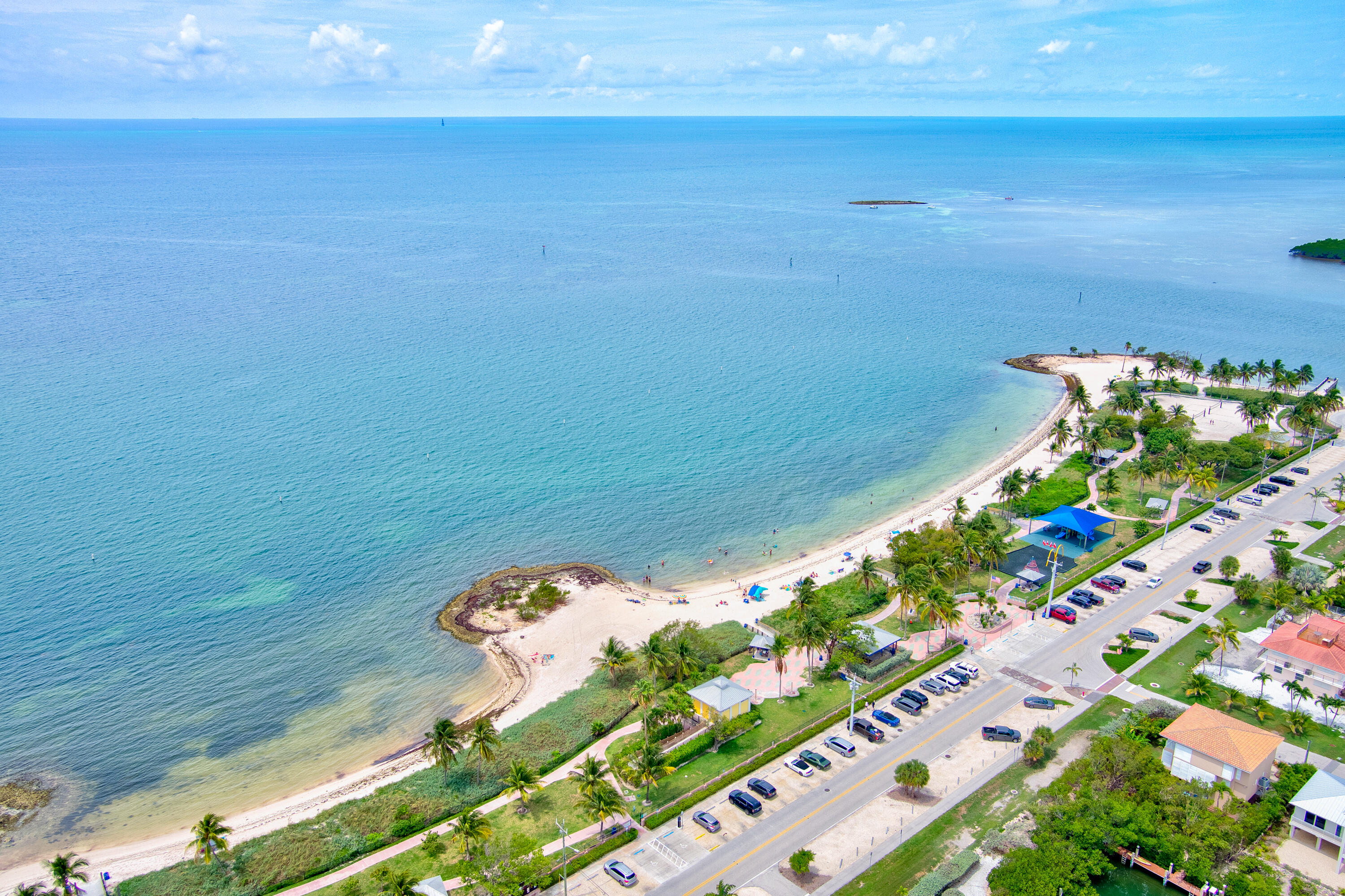 Marathon, Florida 33050, United States, 4 Bedrooms Bedrooms, ,4 BathroomsBathrooms,Residential,Active,41385