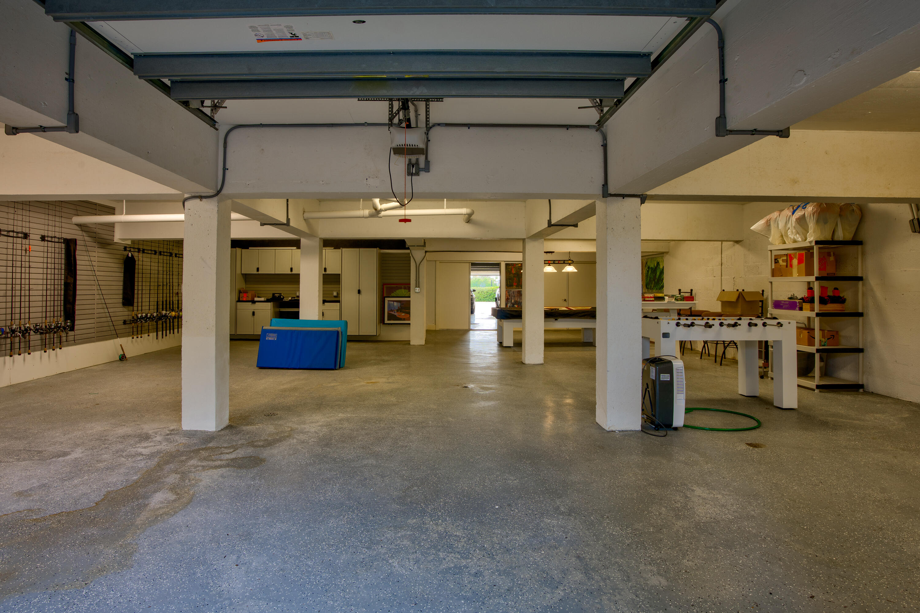 Marathon, Florida 33050, United States, 4 Bedrooms Bedrooms, ,4 BathroomsBathrooms,Residential,Active,41385