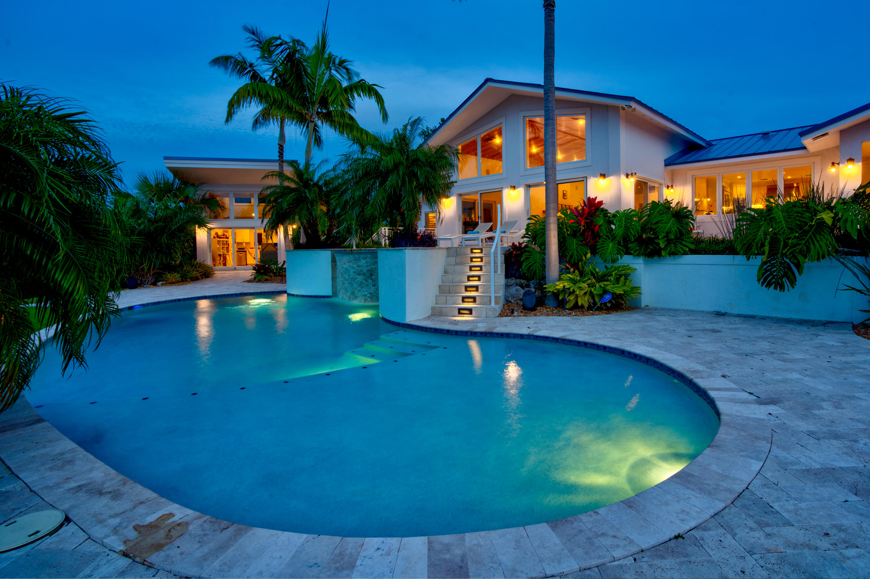 Marathon, Florida 33050, United States, 4 Bedrooms Bedrooms, ,4 BathroomsBathrooms,Residential,Active,41385