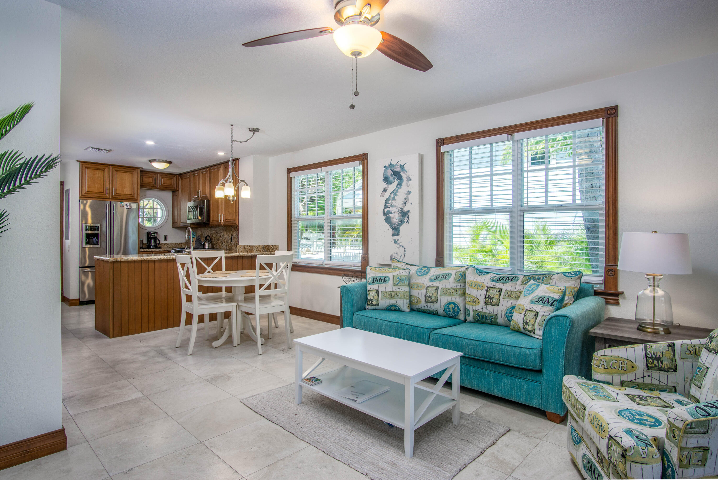 Key West, Florida 33040, United States, 2 Bedrooms Bedrooms, ,3 BathroomsBathrooms,Residential,Pending,37680