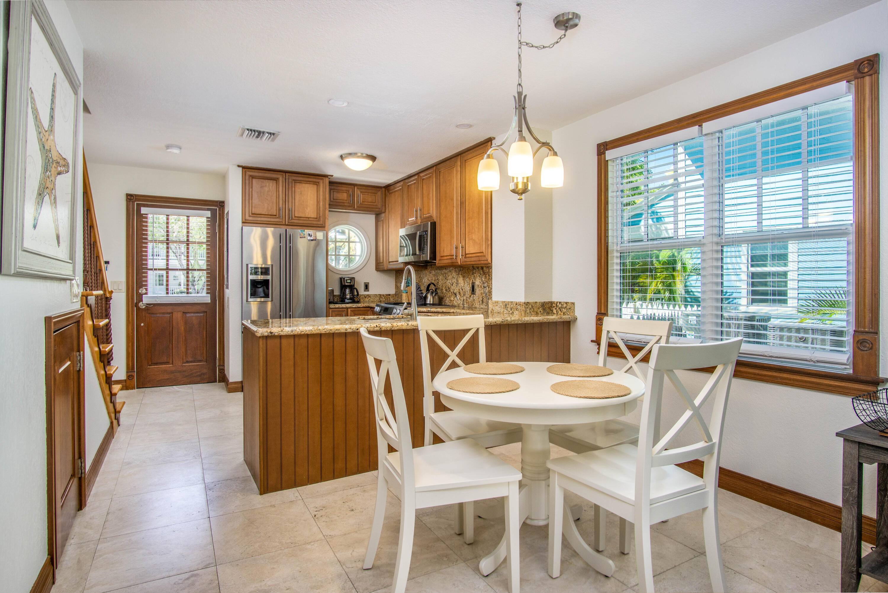 Key West, Florida 33040, United States, 2 Bedrooms Bedrooms, ,3 BathroomsBathrooms,Residential,Pending,37680