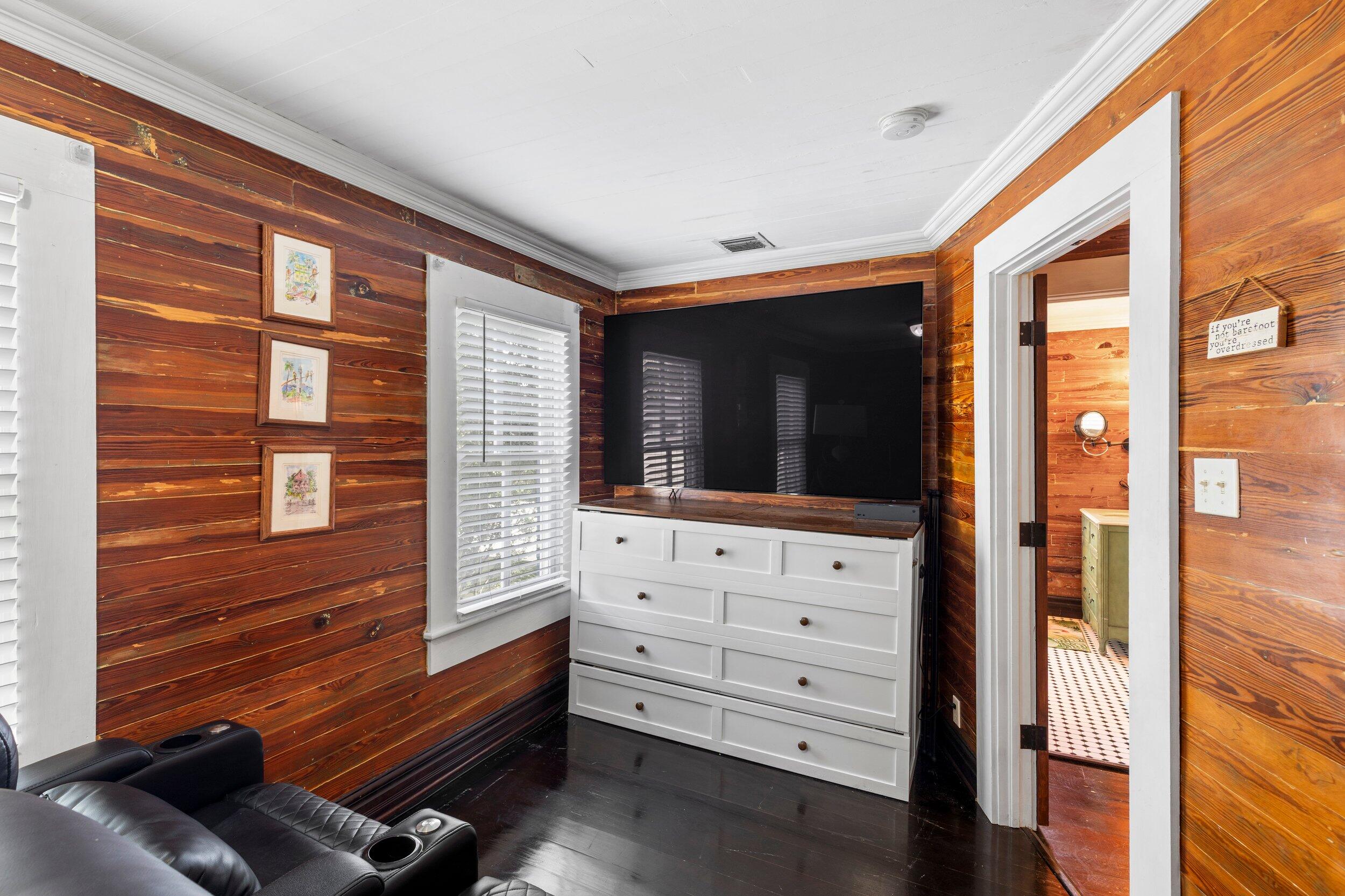 Key West, Florida 33040, United States, 4 Bedrooms Bedrooms, ,2 BathroomsBathrooms,Residential,Active,243261