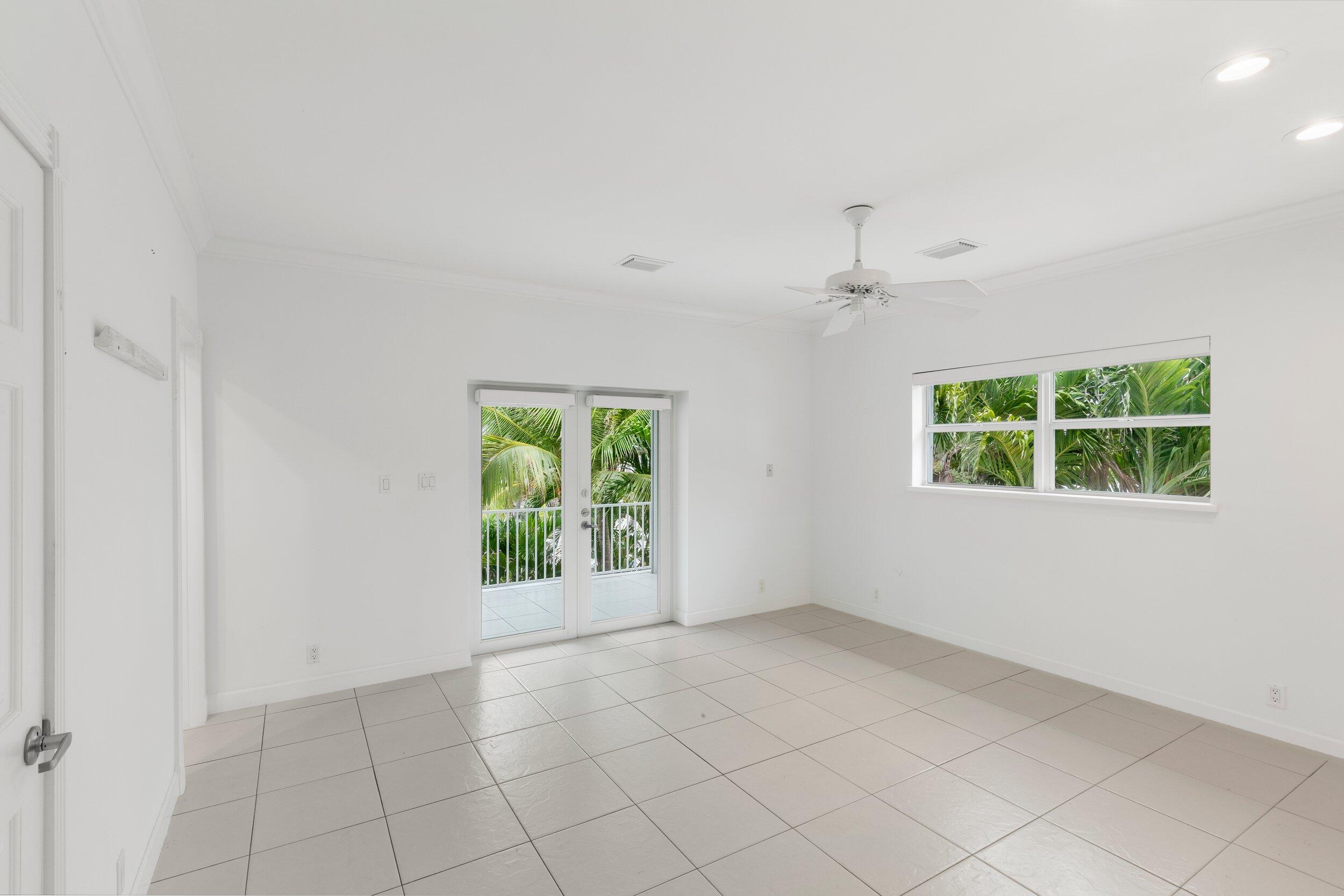 Geiger, Florida 33040, United States, 2 Bedrooms Bedrooms, ,2 BathroomsBathrooms,Residential,Active,222025