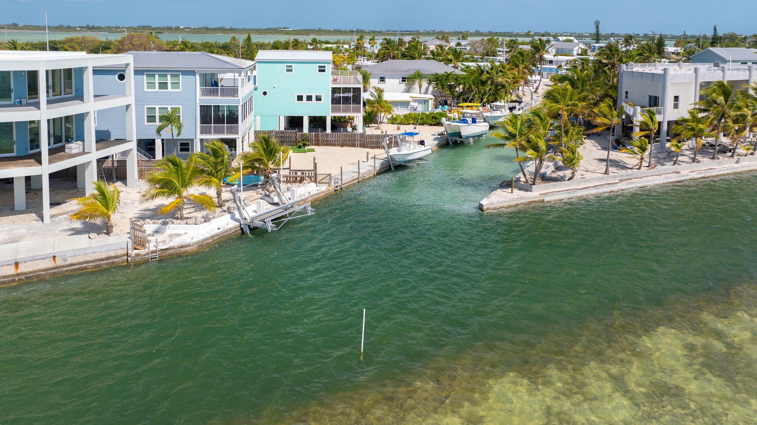 Geiger, Florida 33040, United States, 2 Bedrooms Bedrooms, ,2 BathroomsBathrooms,Residential,Active,222025