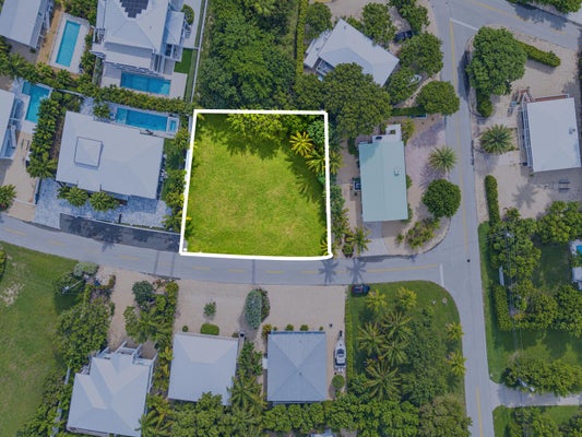 218 SCHOONER LN, MARATHON, FL 33050 - Image a83687ffc8bdfcdbebe98e1240bb0ea0/1306429220