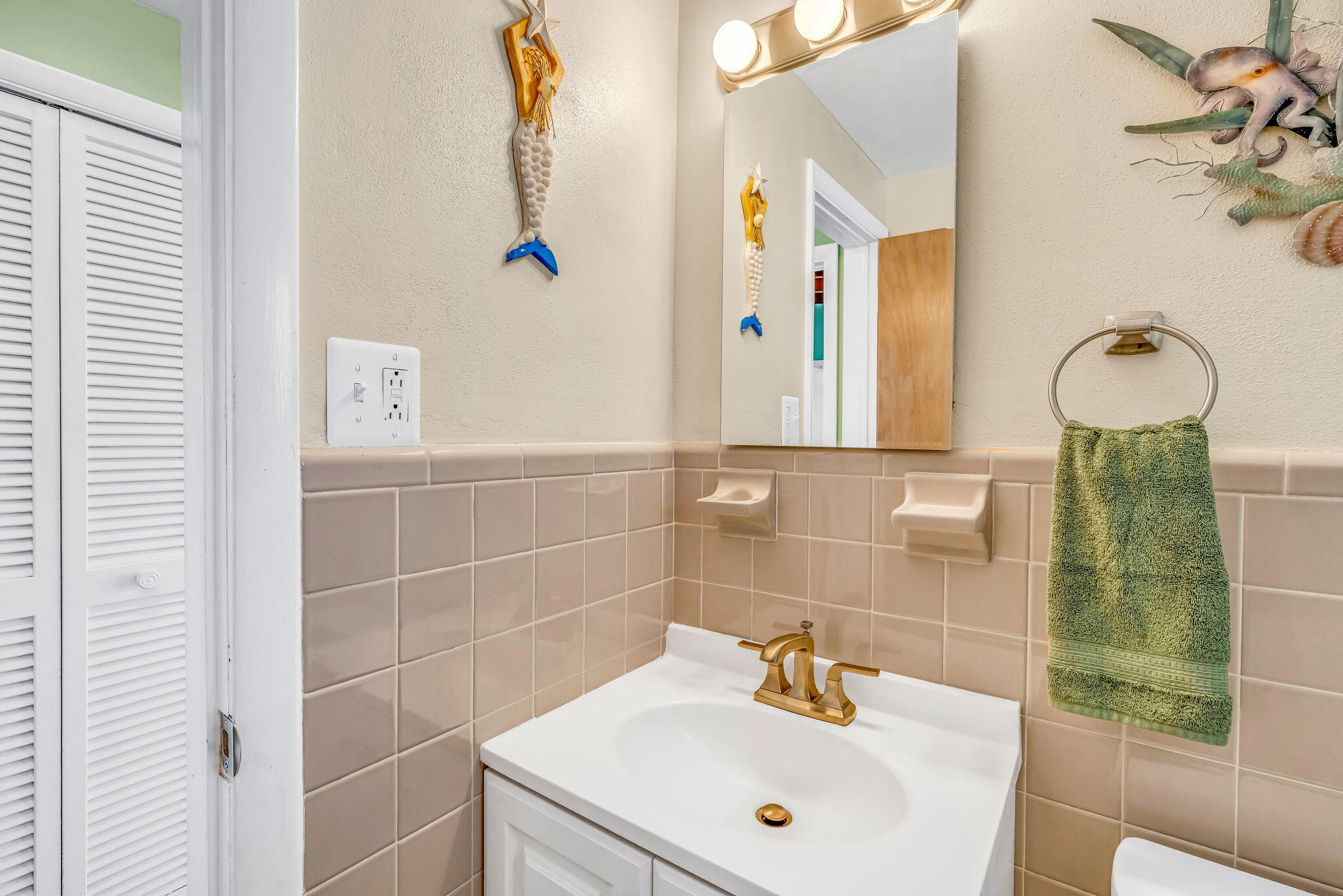 Key Colony, Florida 33051, United States, 2 Bedrooms Bedrooms, ,2 BathroomsBathrooms,Residential,Active,246201