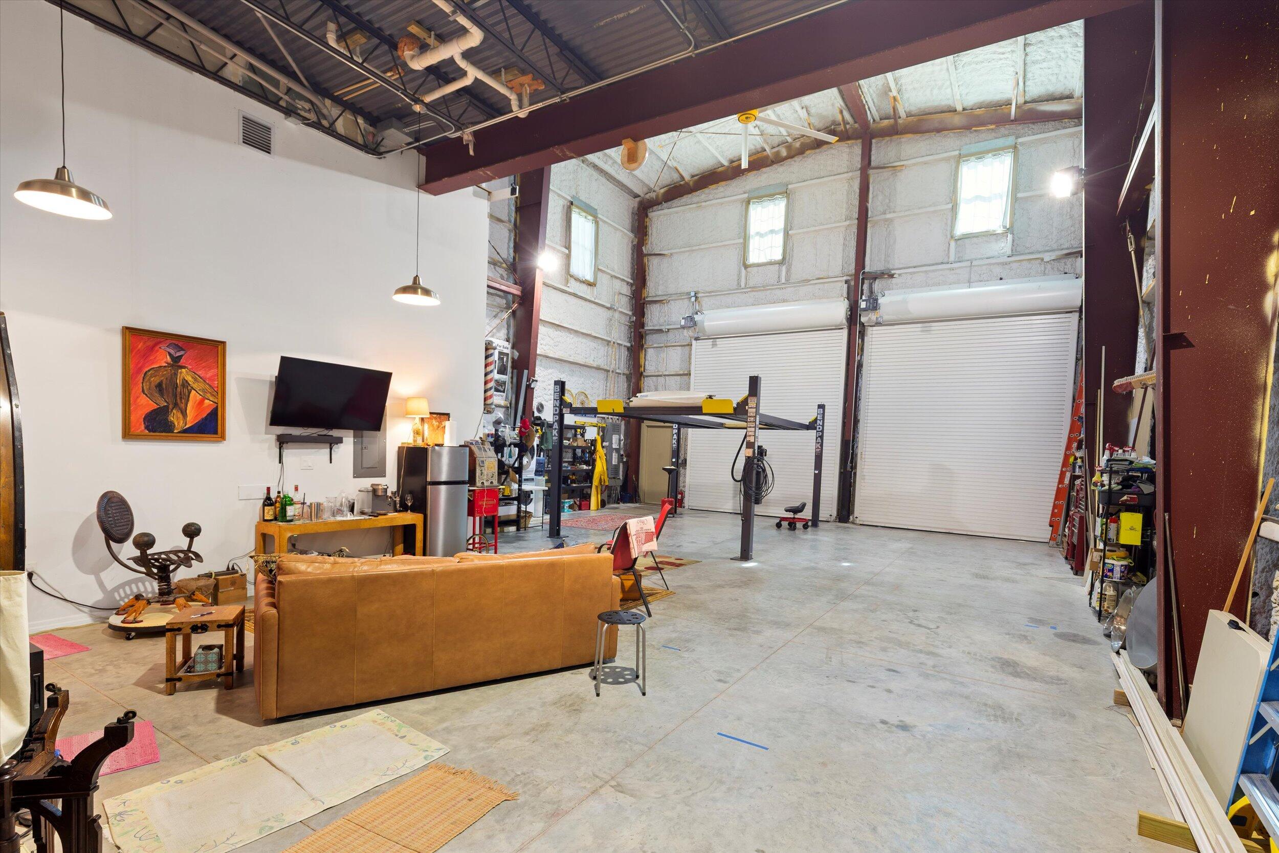 Stock Island, Florida 33040, United States, 2 Bedrooms Bedrooms, ,3 BathroomsBathrooms,Commercial,Active,231594