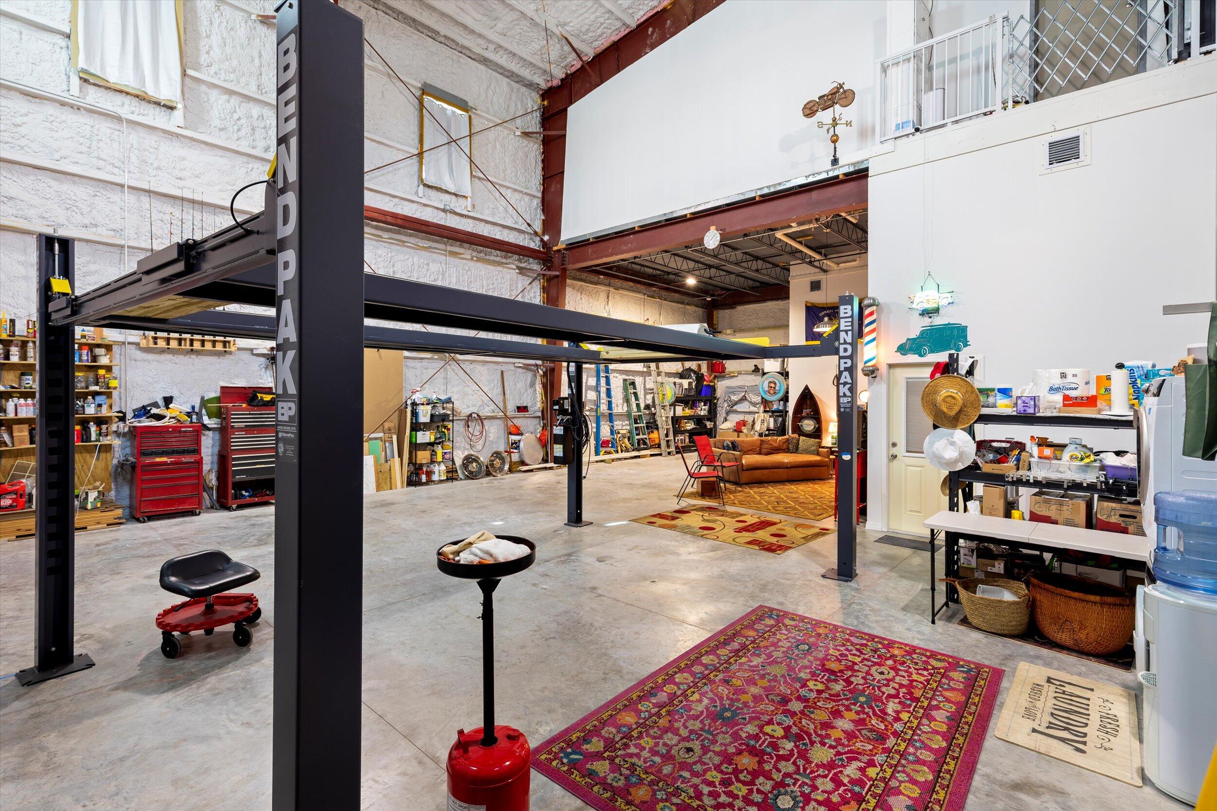 Stock Island, Florida 33040, United States, 2 Bedrooms Bedrooms, ,3 BathroomsBathrooms,Commercial,Active,231594