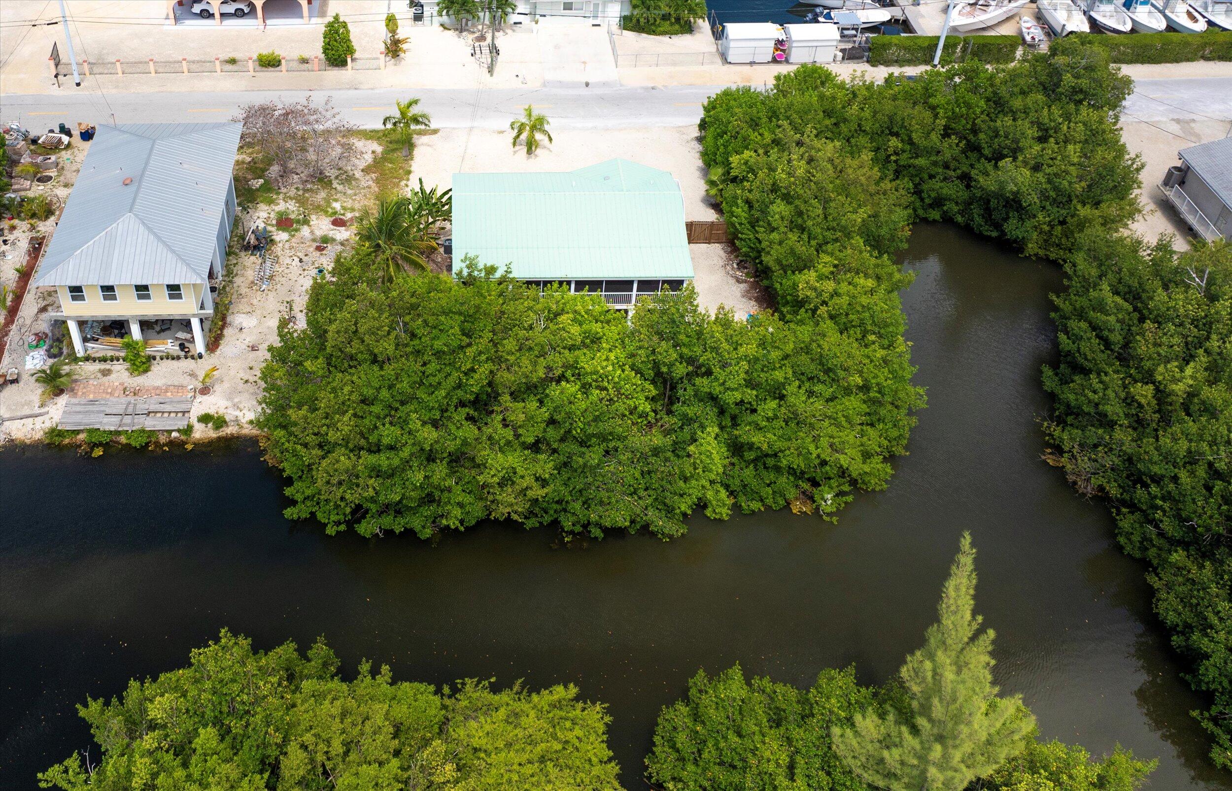 Big Pine, Florida 33043, United States, 2 Bedrooms Bedrooms, ,2 BathroomsBathrooms,Residential,Contingent,50329