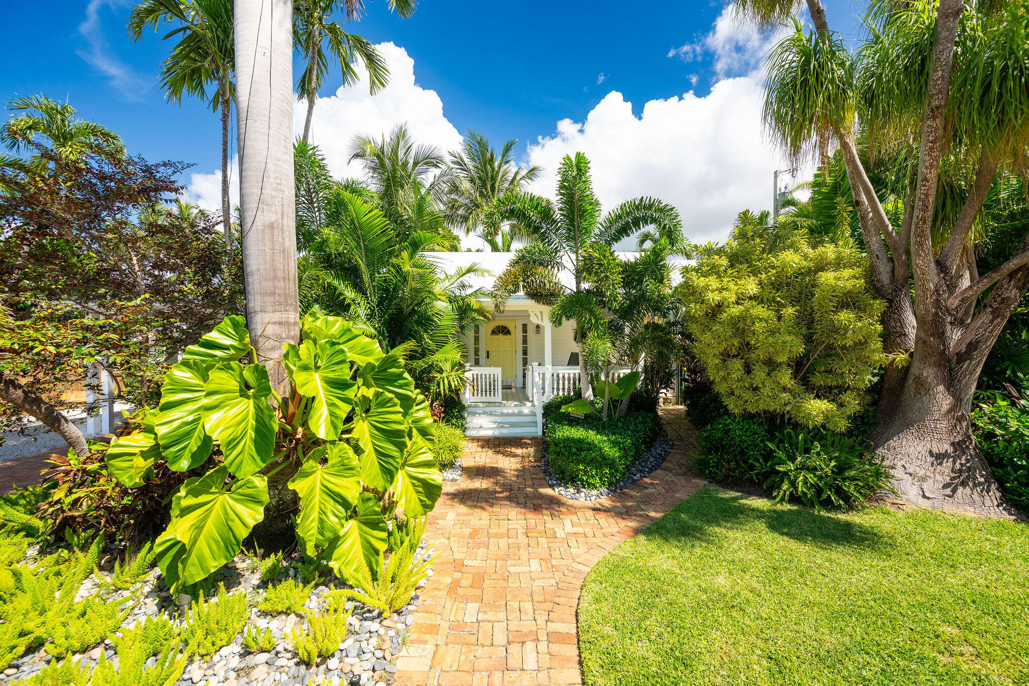 Key West, Florida 33040, United States, 2 Bedrooms Bedrooms, ,2 BathroomsBathrooms,Residential,Active,184830 Key West, Florida 33040, United States, 2 Bedrooms Bedrooms, ,2 BathroomsBathrooms,Residential,Active,184830