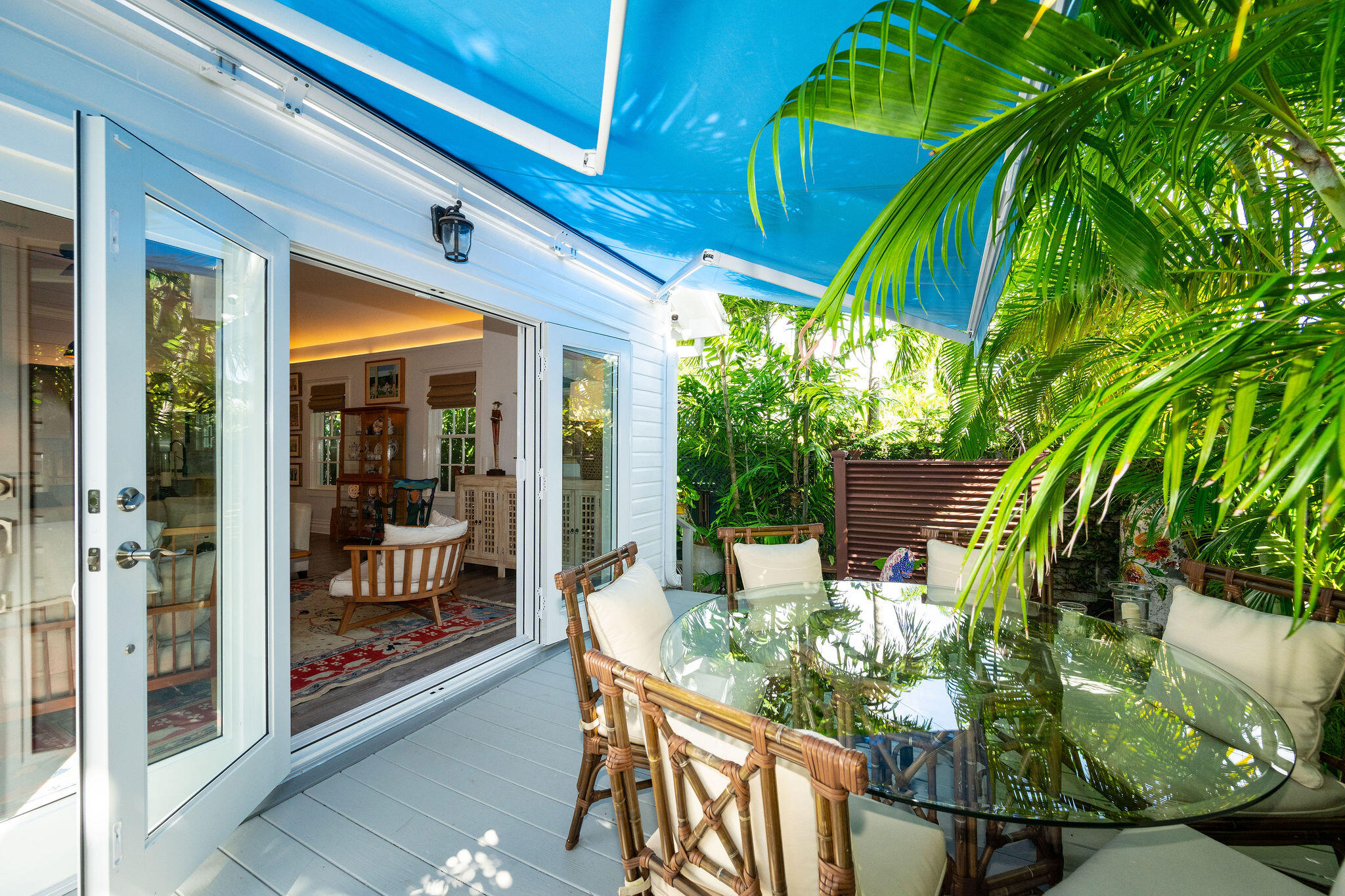 Key West, Florida 33040, United States, 2 Bedrooms Bedrooms, ,2 BathroomsBathrooms,Residential,Active,184830