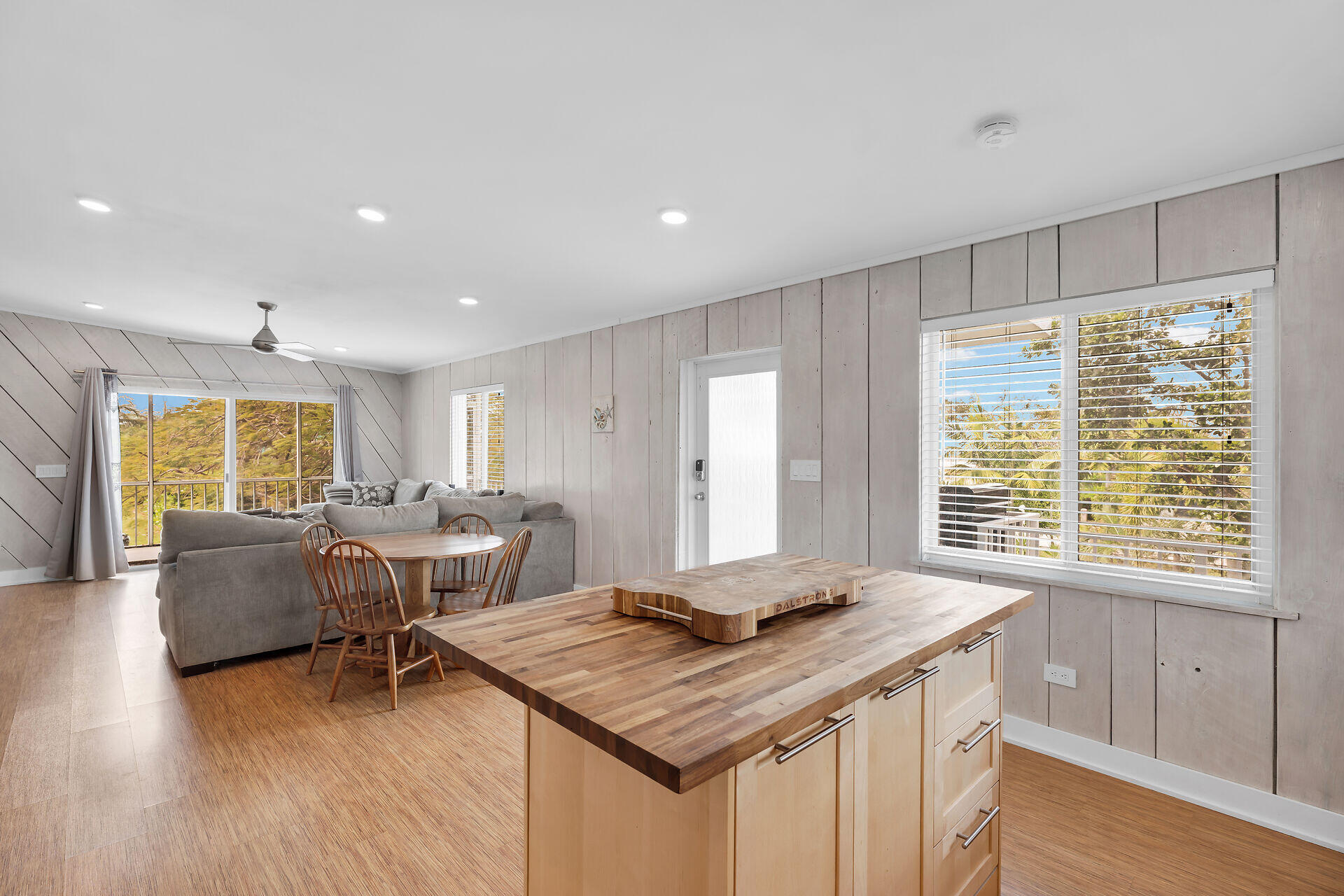 Tavernier, Florida 33070, United States, 2 Bedrooms Bedrooms, ,2 BathroomsBathrooms,Residential,Active,108414