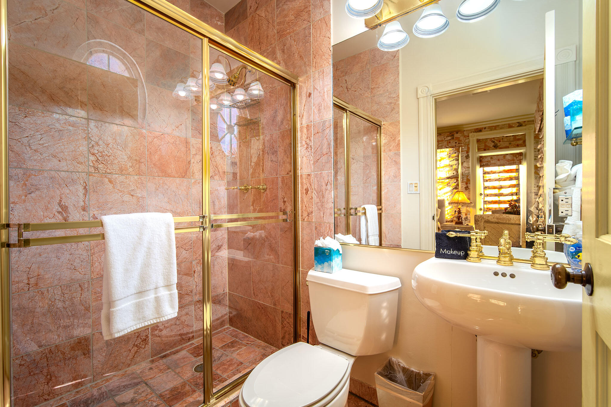 Key West, Florida 33040, United States, 5 Bedrooms Bedrooms, ,5 BathroomsBathrooms,Residential,Active,25361