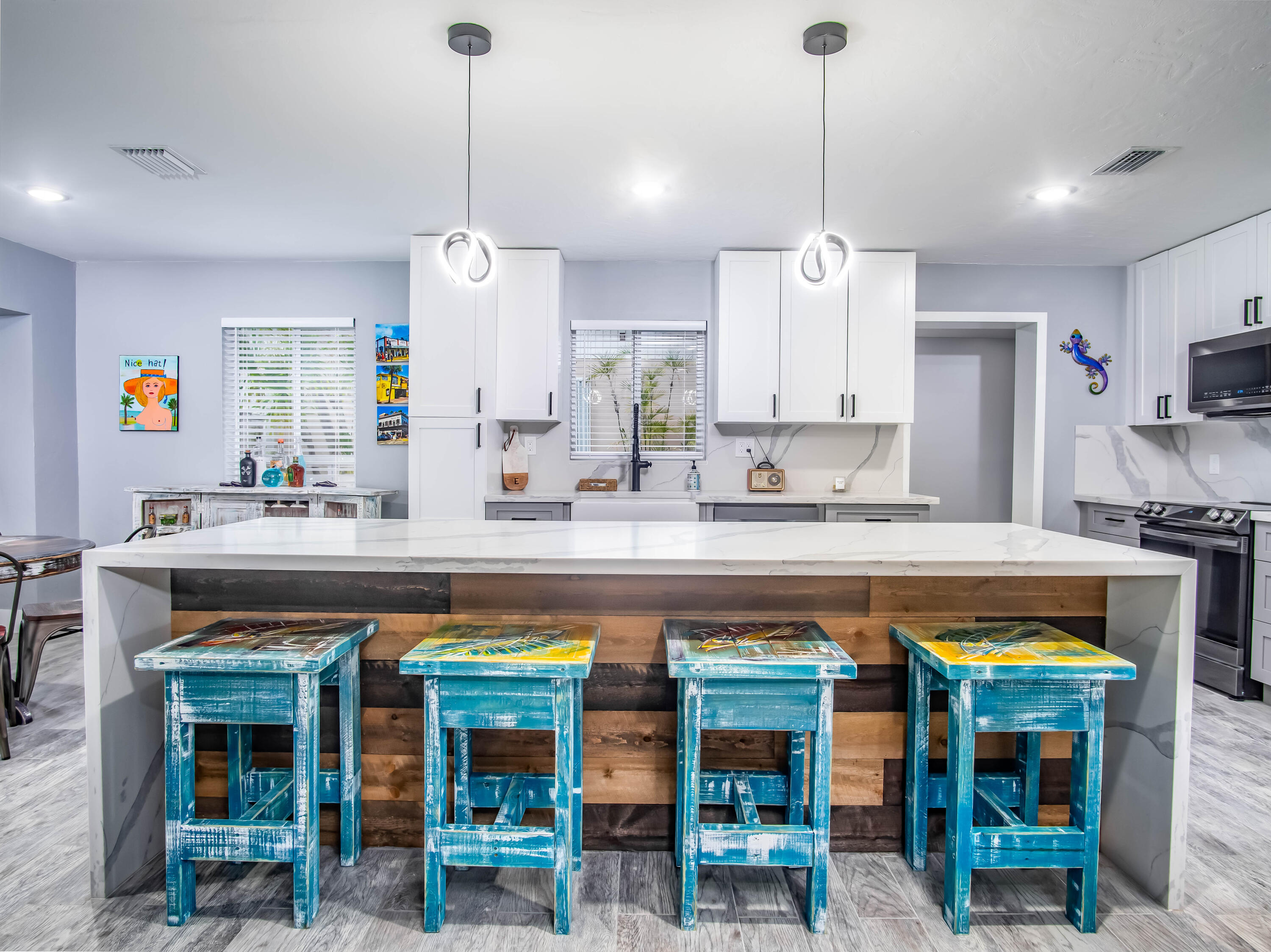 Key Haven, Florida 33040, United States, 3 Bedrooms Bedrooms, ,3 BathroomsBathrooms,Residential,Contingent,24681