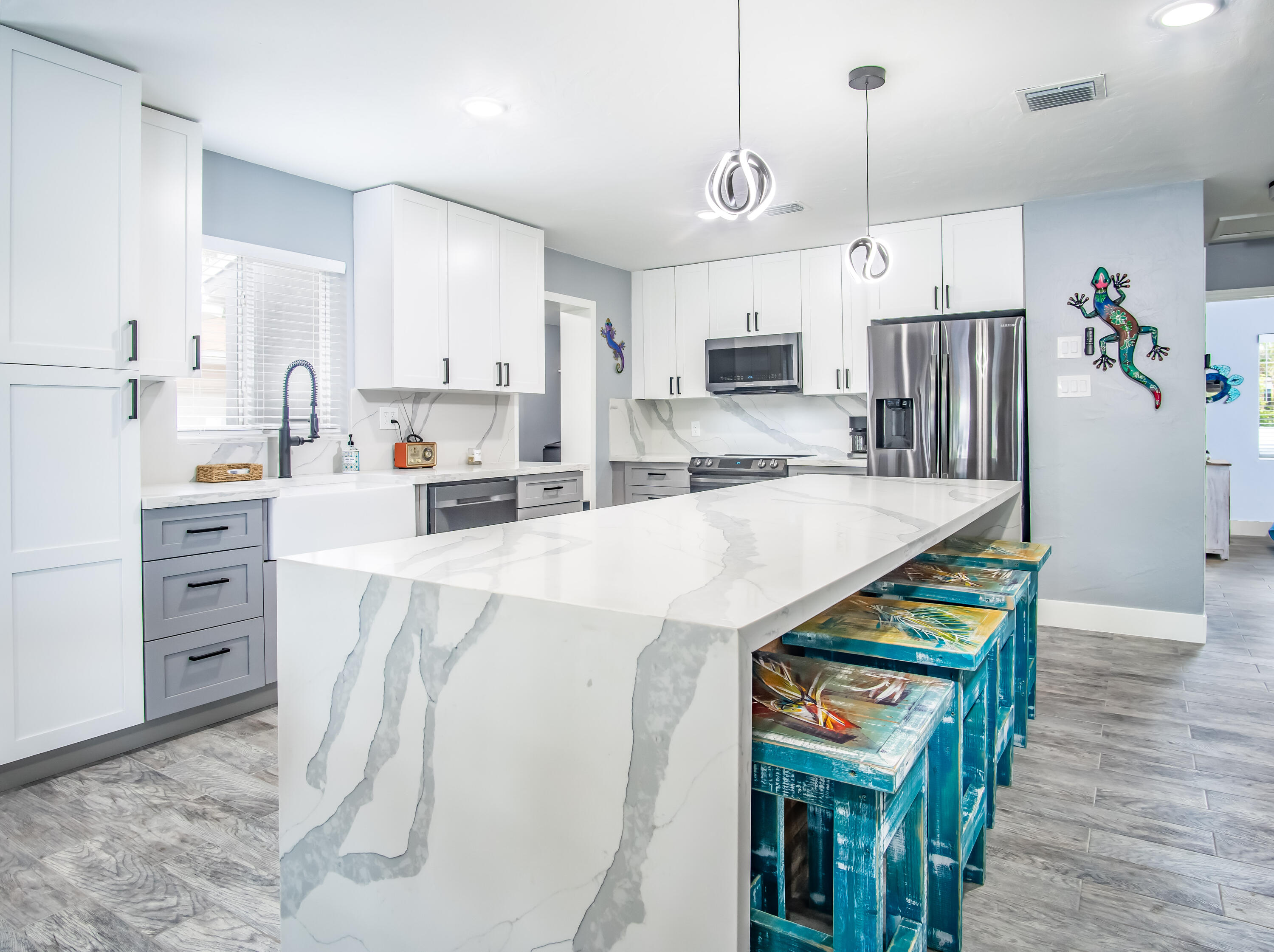 Key Haven, Florida 33040, United States, 3 Bedrooms Bedrooms, ,3 BathroomsBathrooms,Residential,Contingent,24681