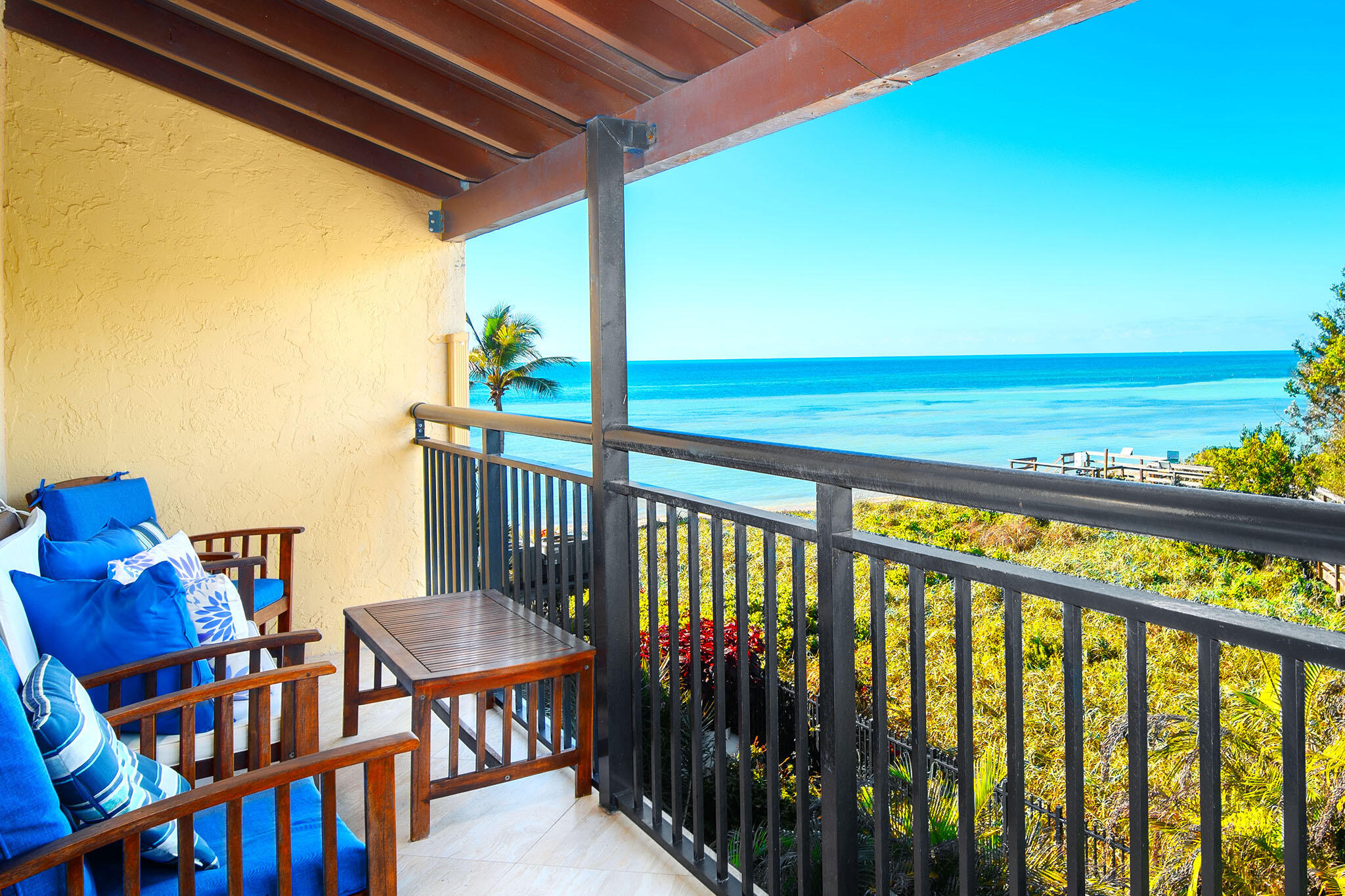 Key West, Florida 33040, United States, 2 Bedrooms Bedrooms, ,3 BathroomsBathrooms,Residential,Active,89572