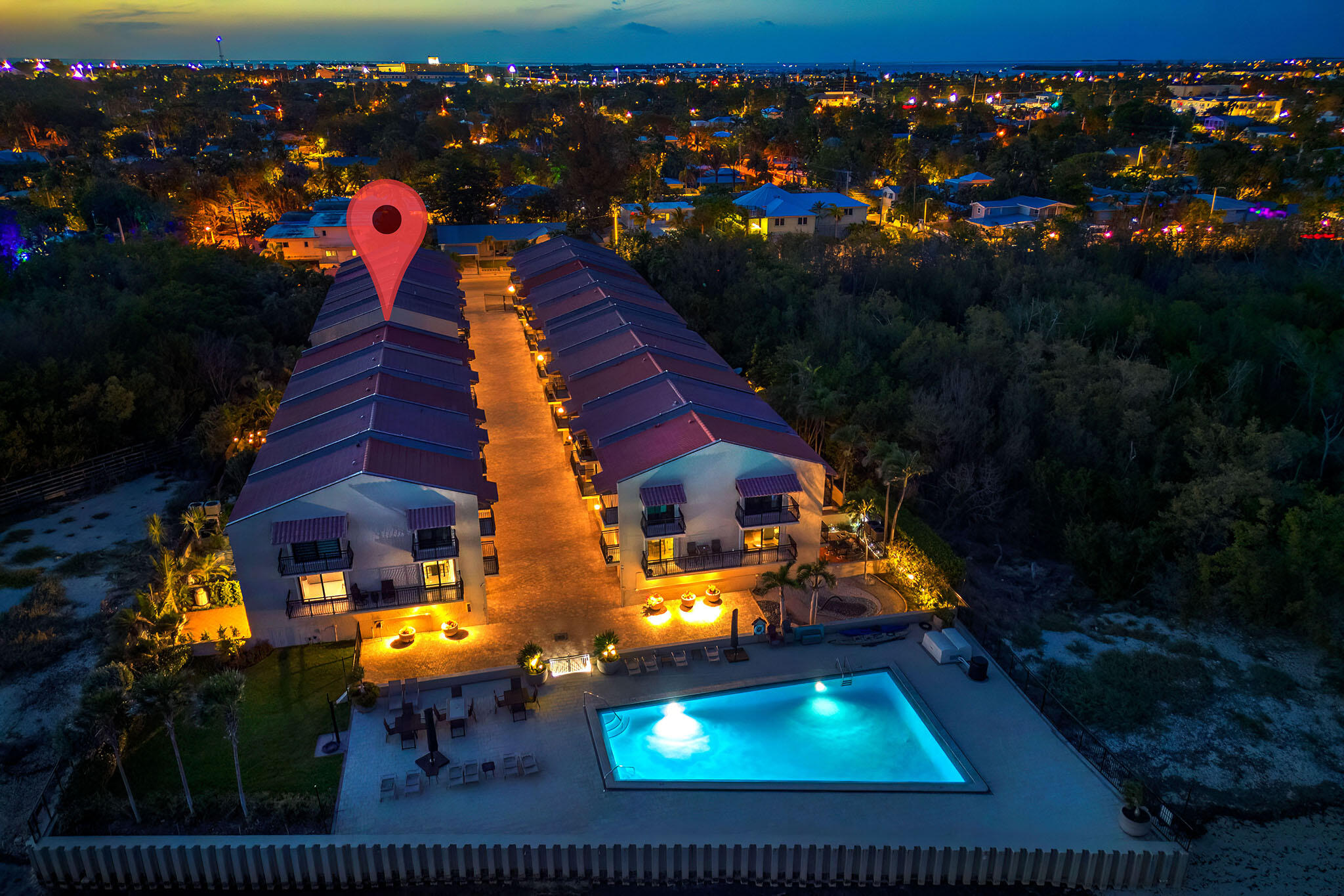 Key West, Florida 33040, United States, 2 Bedrooms Bedrooms, ,3 BathroomsBathrooms,Residential,Active,89572