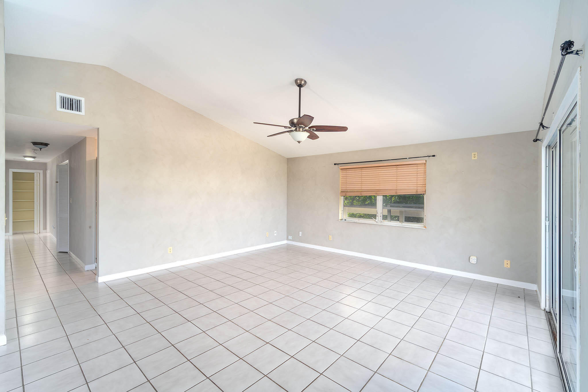 Summerland, Florida 33042, United States, 2 Bedrooms Bedrooms, ,2 BathroomsBathrooms,Residential,Active,189105