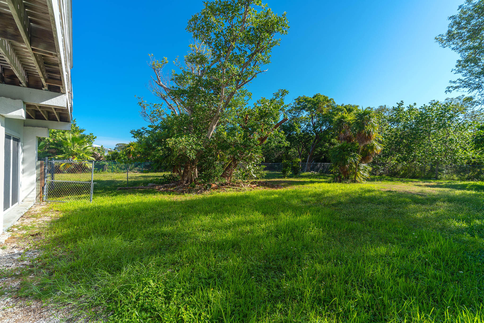 Summerland, Florida 33042, United States, 2 Bedrooms Bedrooms, ,2 BathroomsBathrooms,Residential,Active,189105