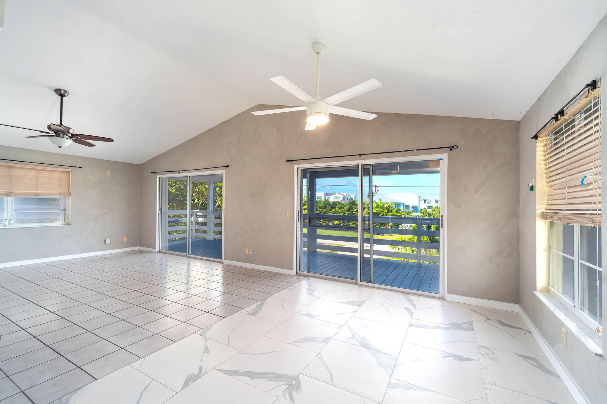 Summerland, Florida 33042, United States, 2 Bedrooms Bedrooms, ,2 BathroomsBathrooms,Residential,Active,189105