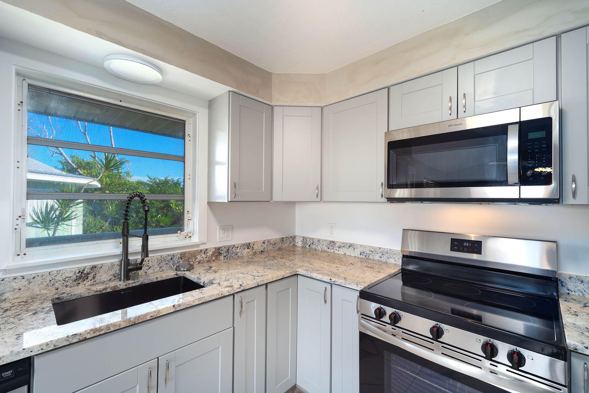 Summerland, Florida 33042, United States, 2 Bedrooms Bedrooms, ,2 BathroomsBathrooms,Residential,Active,189105