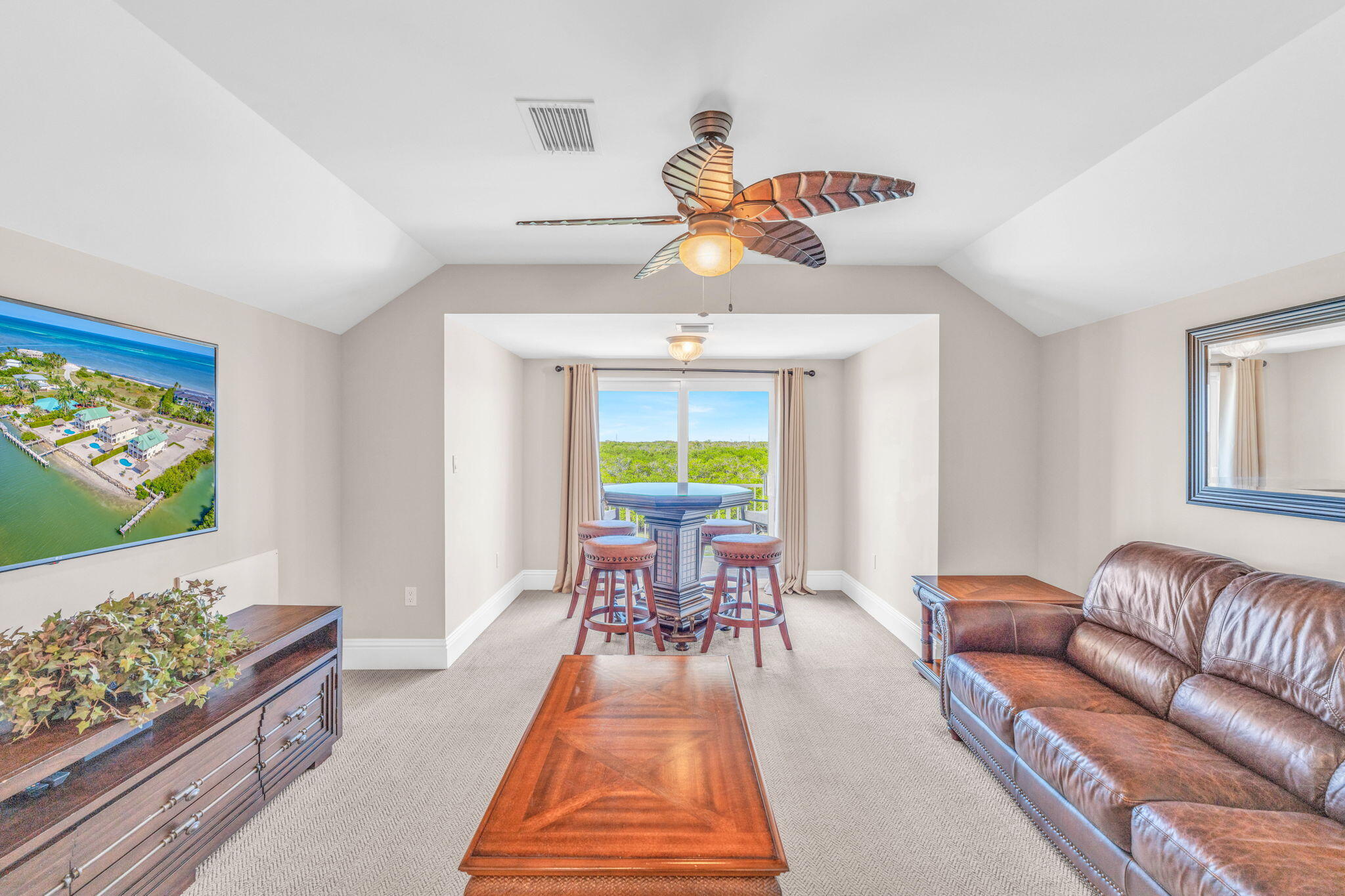 Marathon, Florida 33050, United States, 18 Bedrooms Bedrooms, ,20 BathroomsBathrooms,Commercial,Active,135272