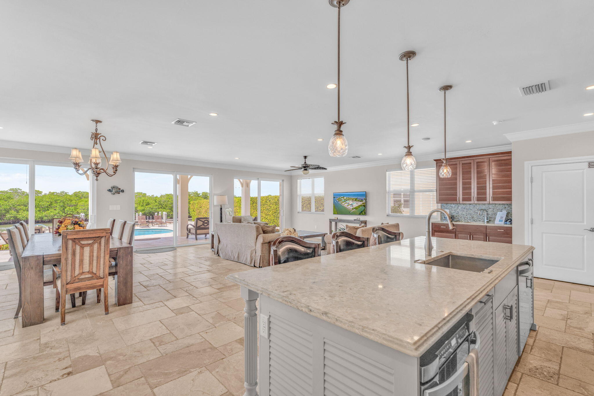 Marathon, Florida 33050, United States, 18 Bedrooms Bedrooms, ,20 BathroomsBathrooms,Commercial,Active,135272