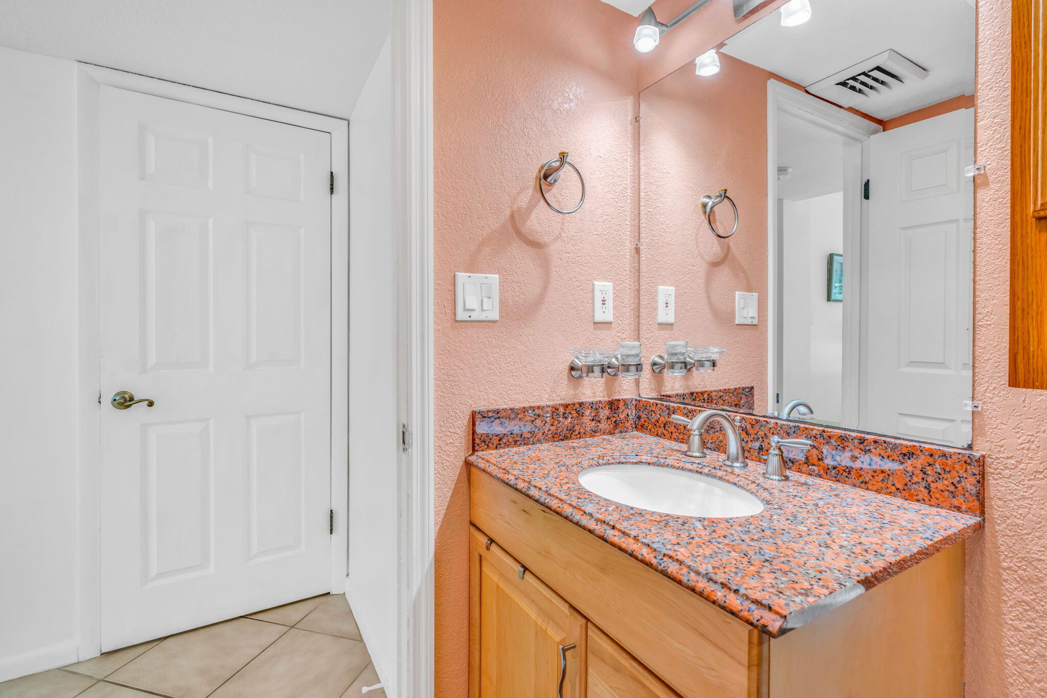 Key Colony, Florida 33051, United States, 2 Bedrooms Bedrooms, ,2 BathroomsBathrooms,Residential,Active,25895