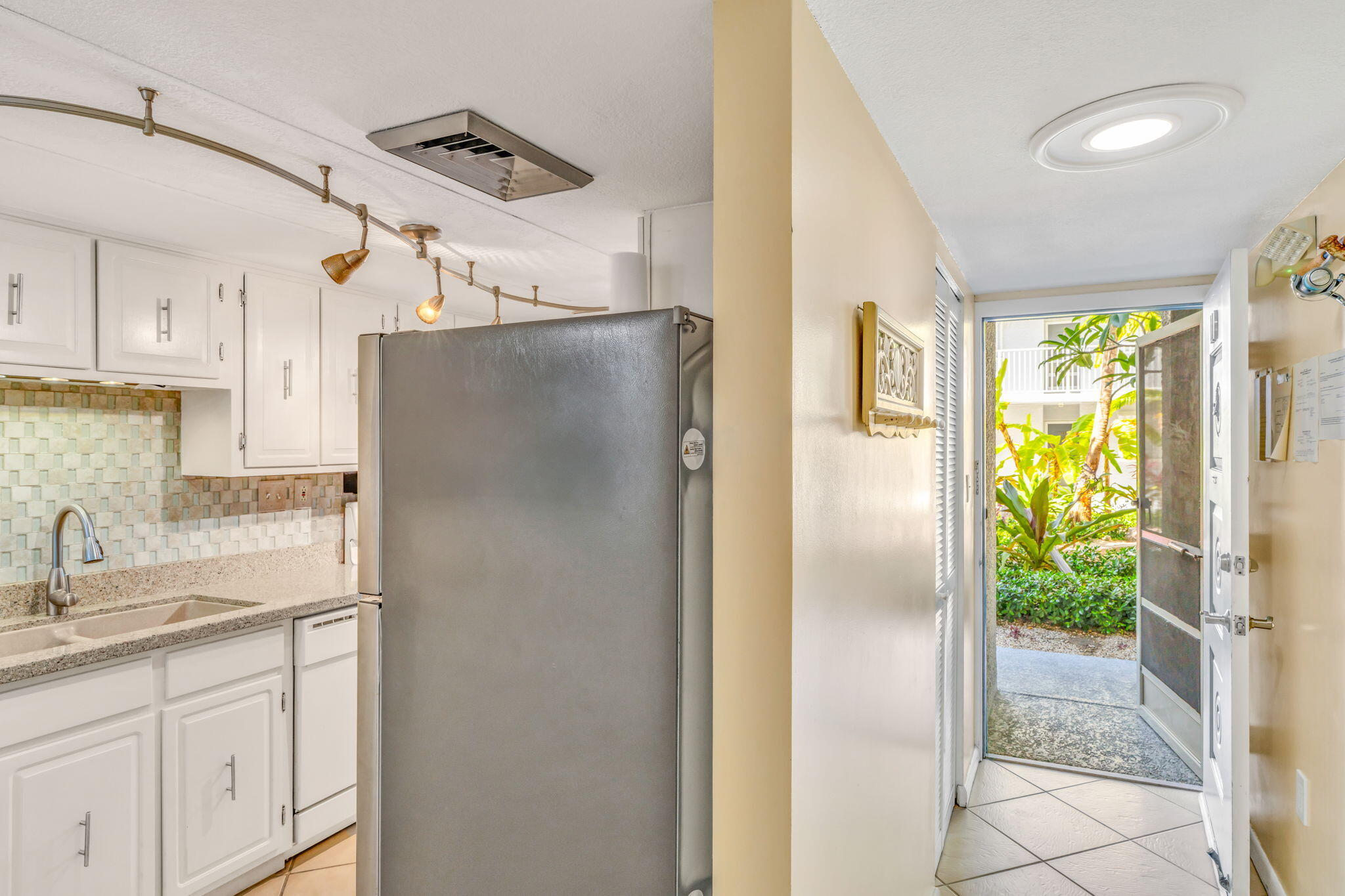 Key Colony, Florida 33051, United States, 2 Bedrooms Bedrooms, ,2 BathroomsBathrooms,Residential,Active,25895