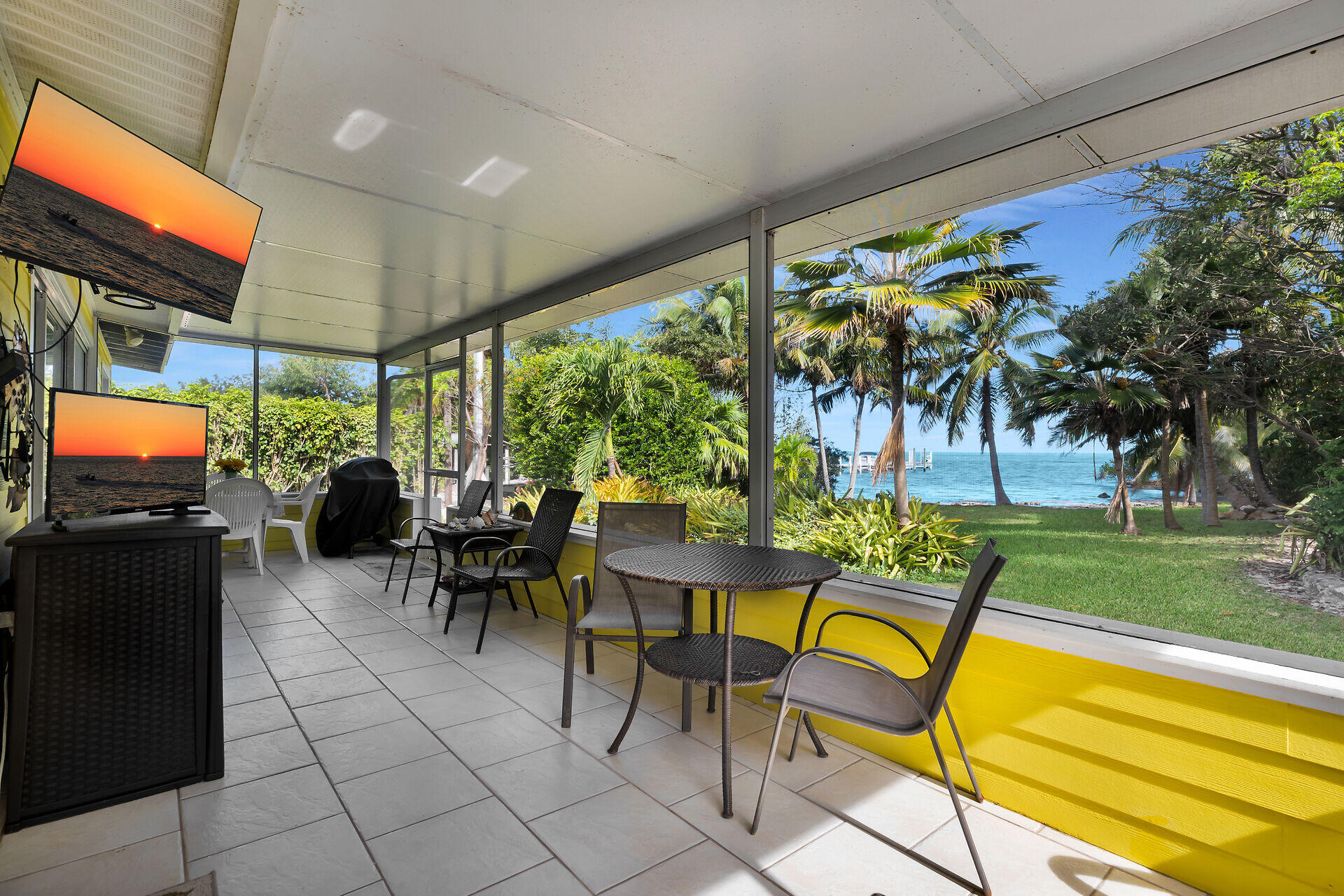 901 43Rd / Vogstad St Gulf Street