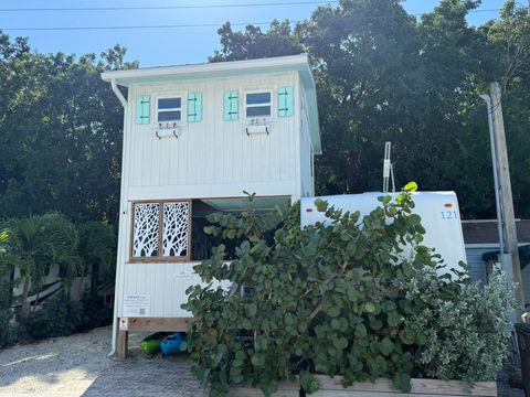 325 Calusa Street 121 KEY LARGO FL 33037