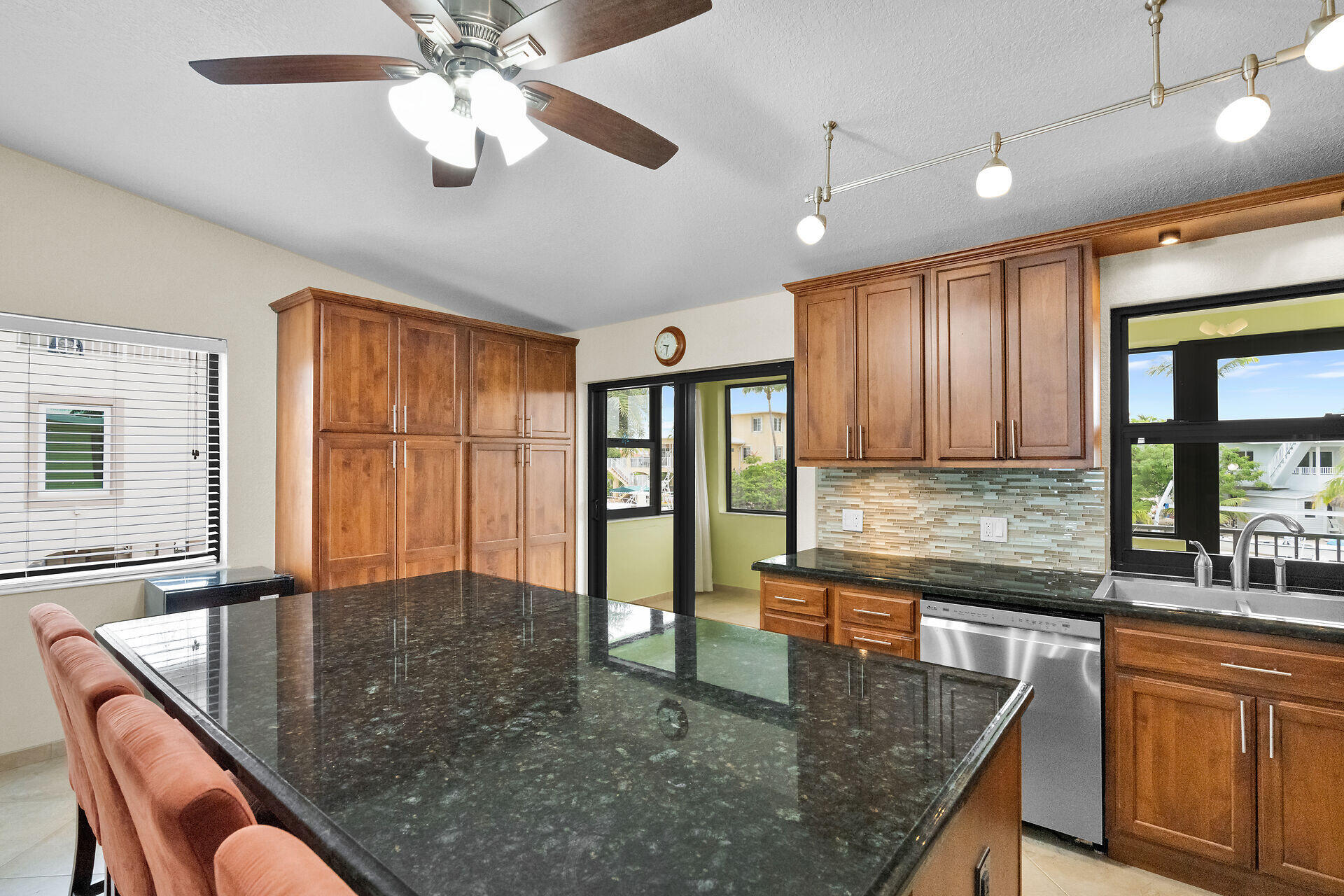 Islamorada, Florida 33036, United States, 2 Bedrooms Bedrooms, ,2 BathroomsBathrooms,Residential,Active,173619