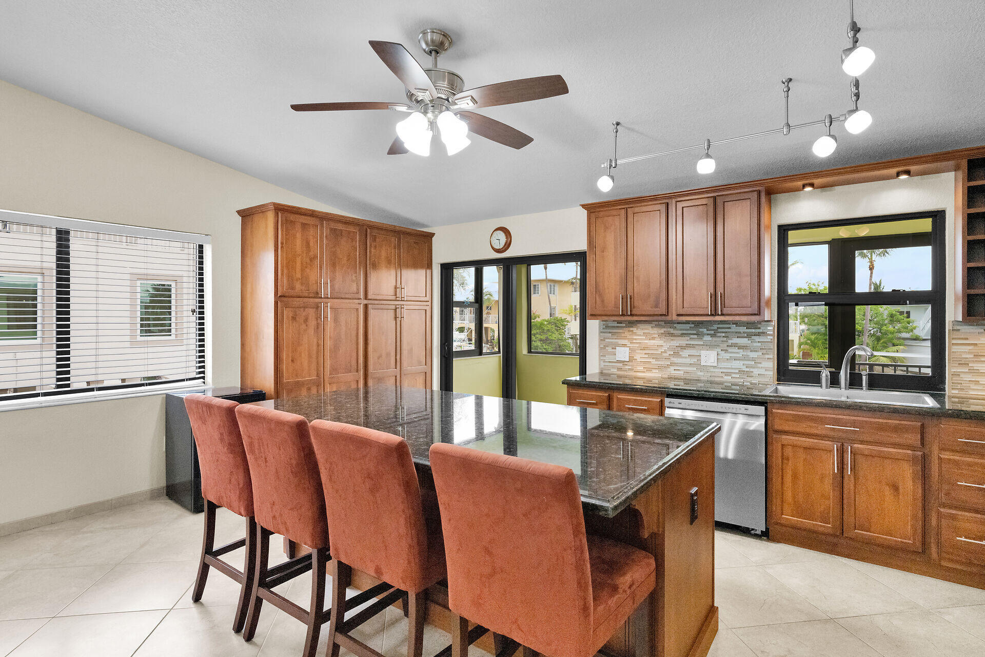 Islamorada, Florida 33036, United States, 2 Bedrooms Bedrooms, ,2 BathroomsBathrooms,Residential,Active,173619