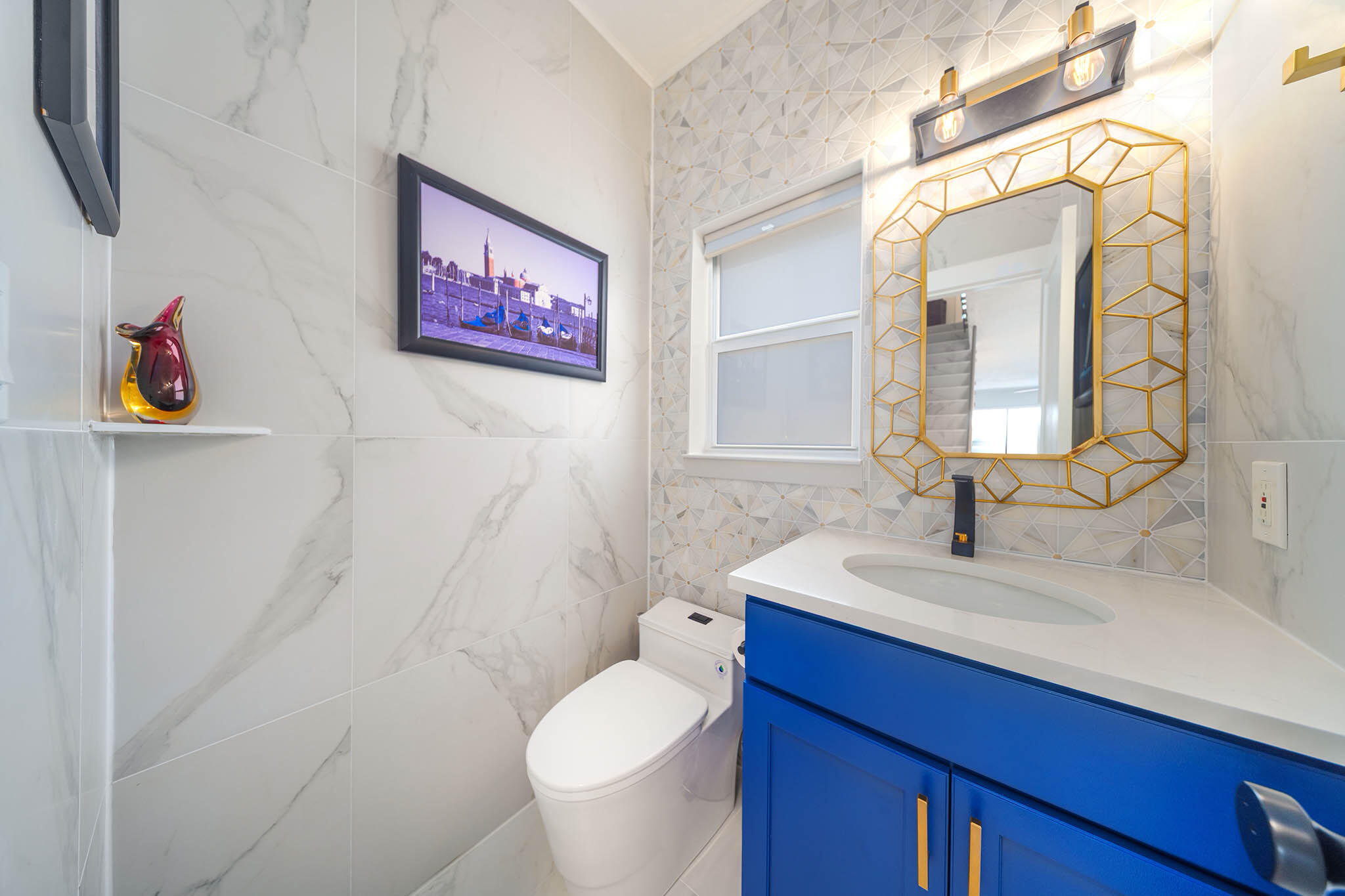 Marathon, Florida 33050, United States, 2 Bedrooms Bedrooms, ,3 BathroomsBathrooms,Residential,Active,221399