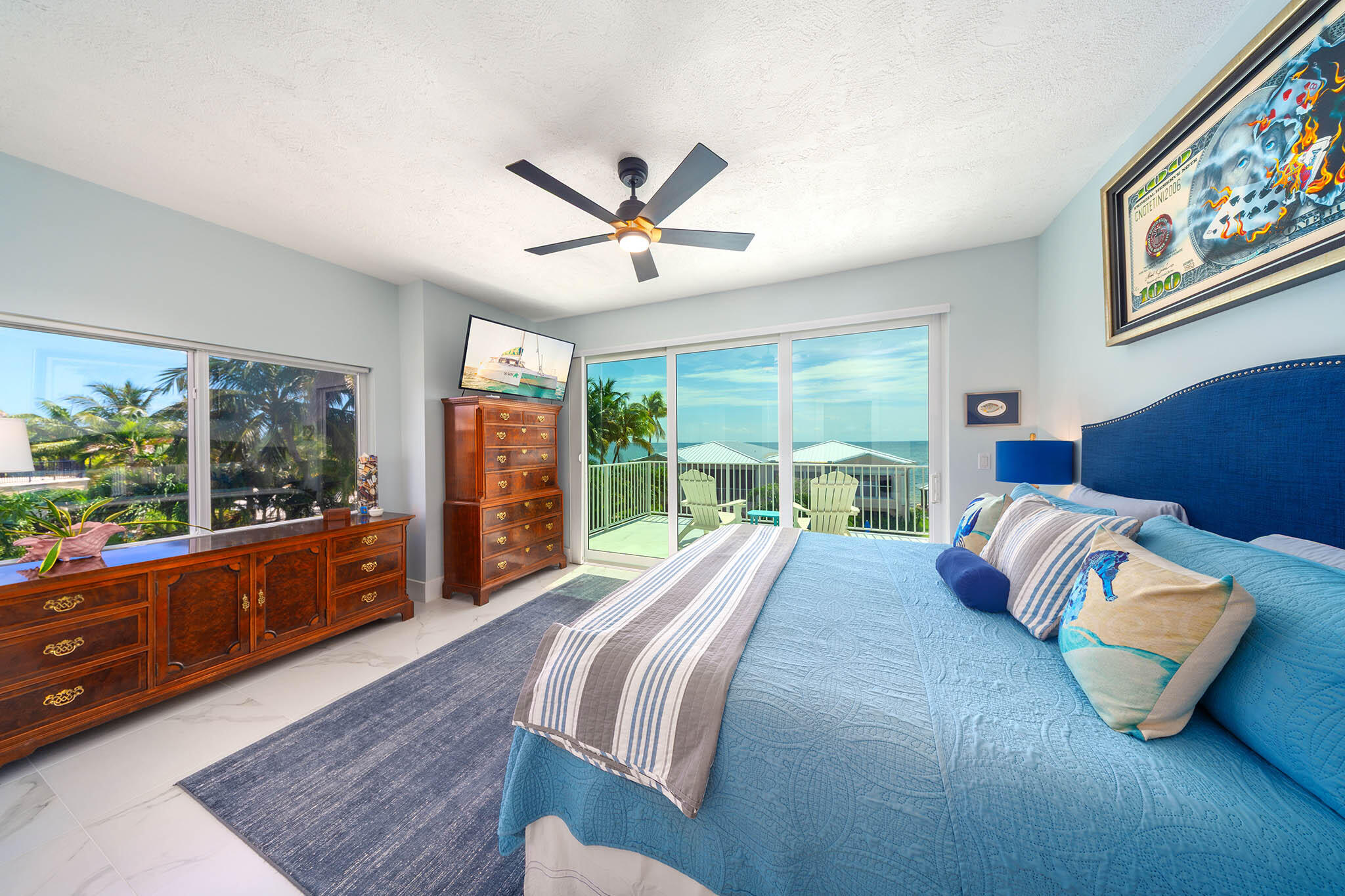 Marathon, Florida 33050, United States, 2 Bedrooms Bedrooms, ,3 BathroomsBathrooms,Residential,Active,221399