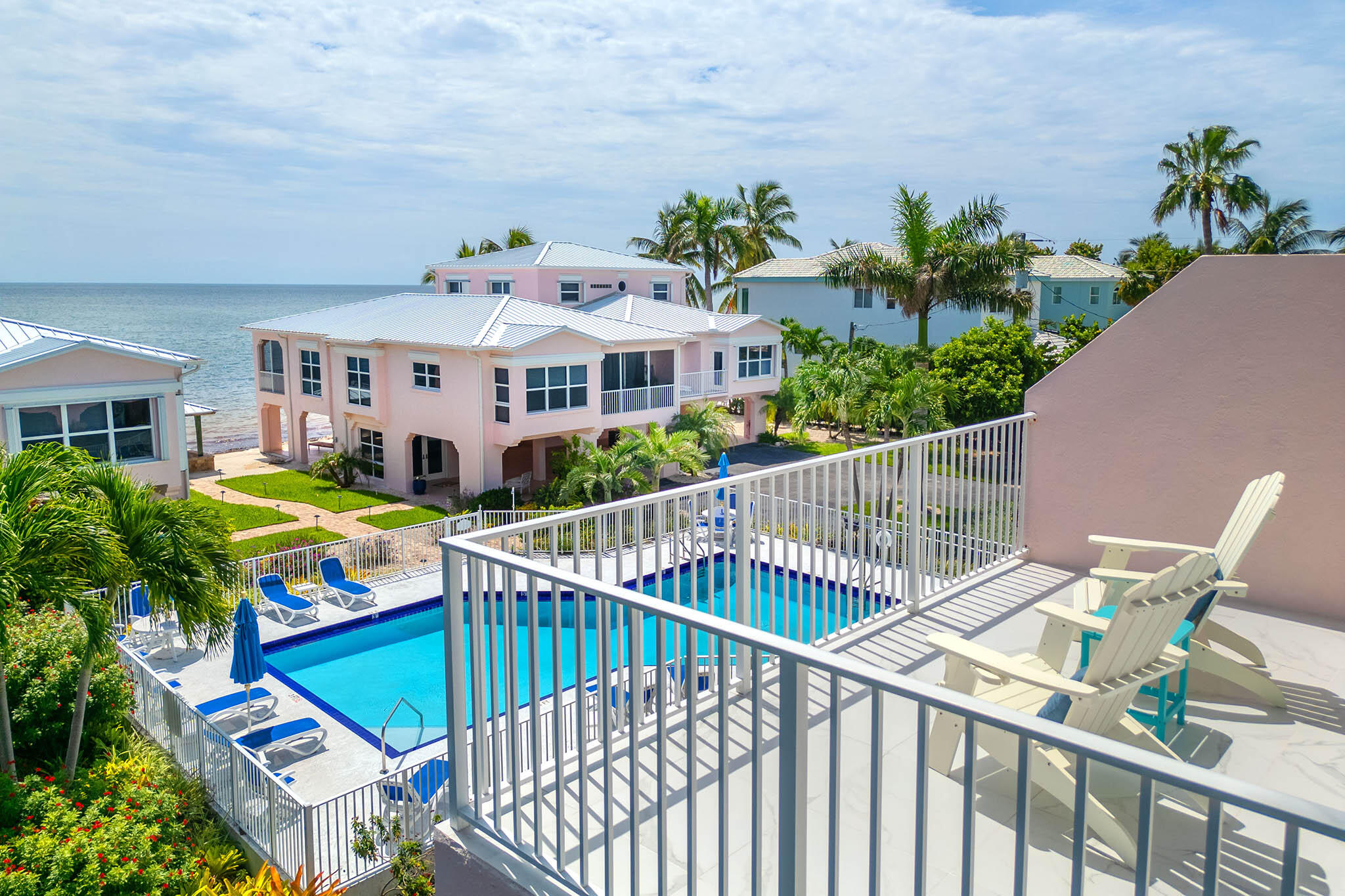 Marathon, Florida 33050, United States, 2 Bedrooms Bedrooms, ,3 BathroomsBathrooms,Residential,Active,221399