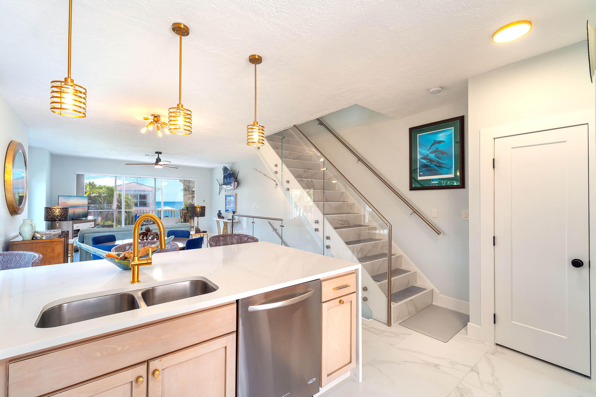 Marathon, Florida 33050, United States, 2 Bedrooms Bedrooms, ,3 BathroomsBathrooms,Residential,Active,221399