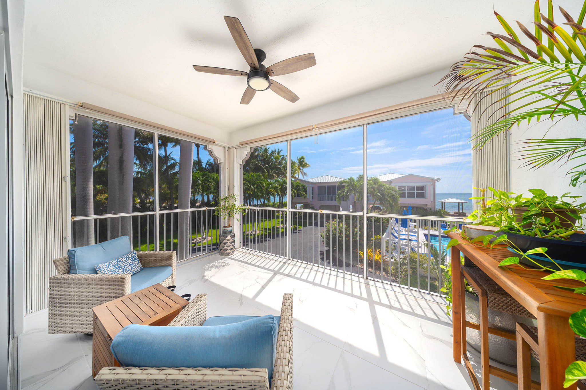 Marathon, Florida 33050, United States, 2 Bedrooms Bedrooms, ,3 BathroomsBathrooms,Residential,Active,221399