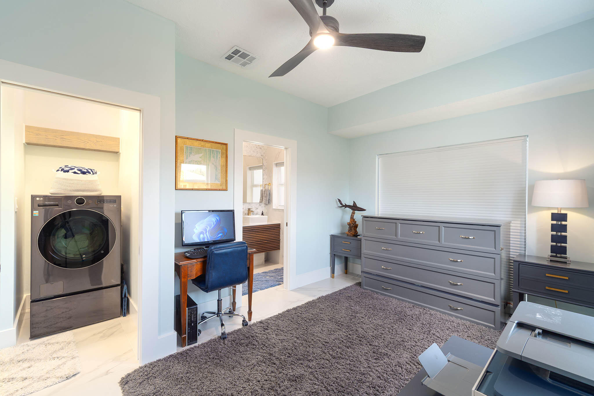 Marathon, Florida 33050, United States, 2 Bedrooms Bedrooms, ,3 BathroomsBathrooms,Residential,Active,221399