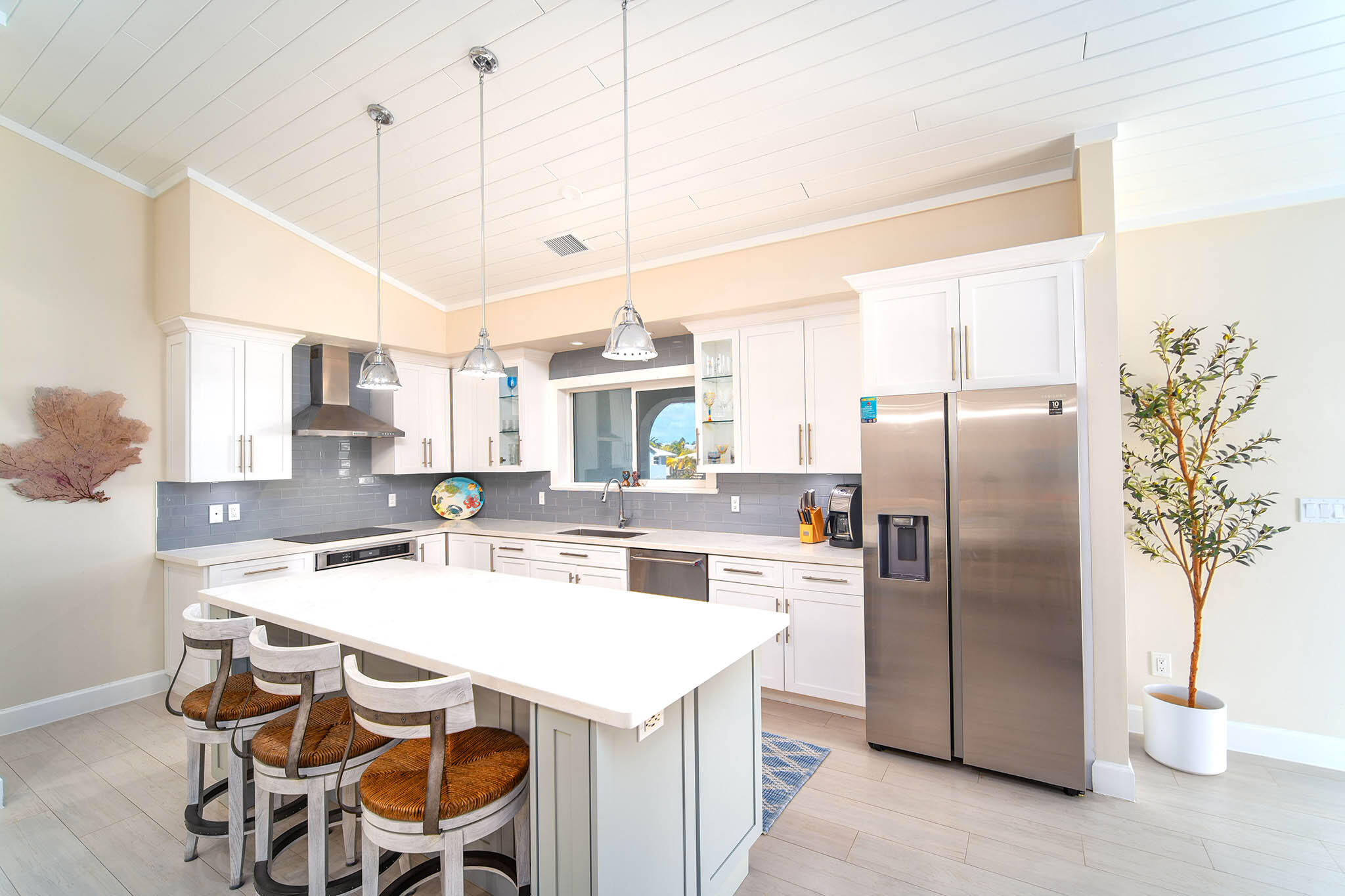 Summerland, Florida 33042, United States, 3 Bedrooms Bedrooms, ,2 BathroomsBathrooms,Residential,Active,3663