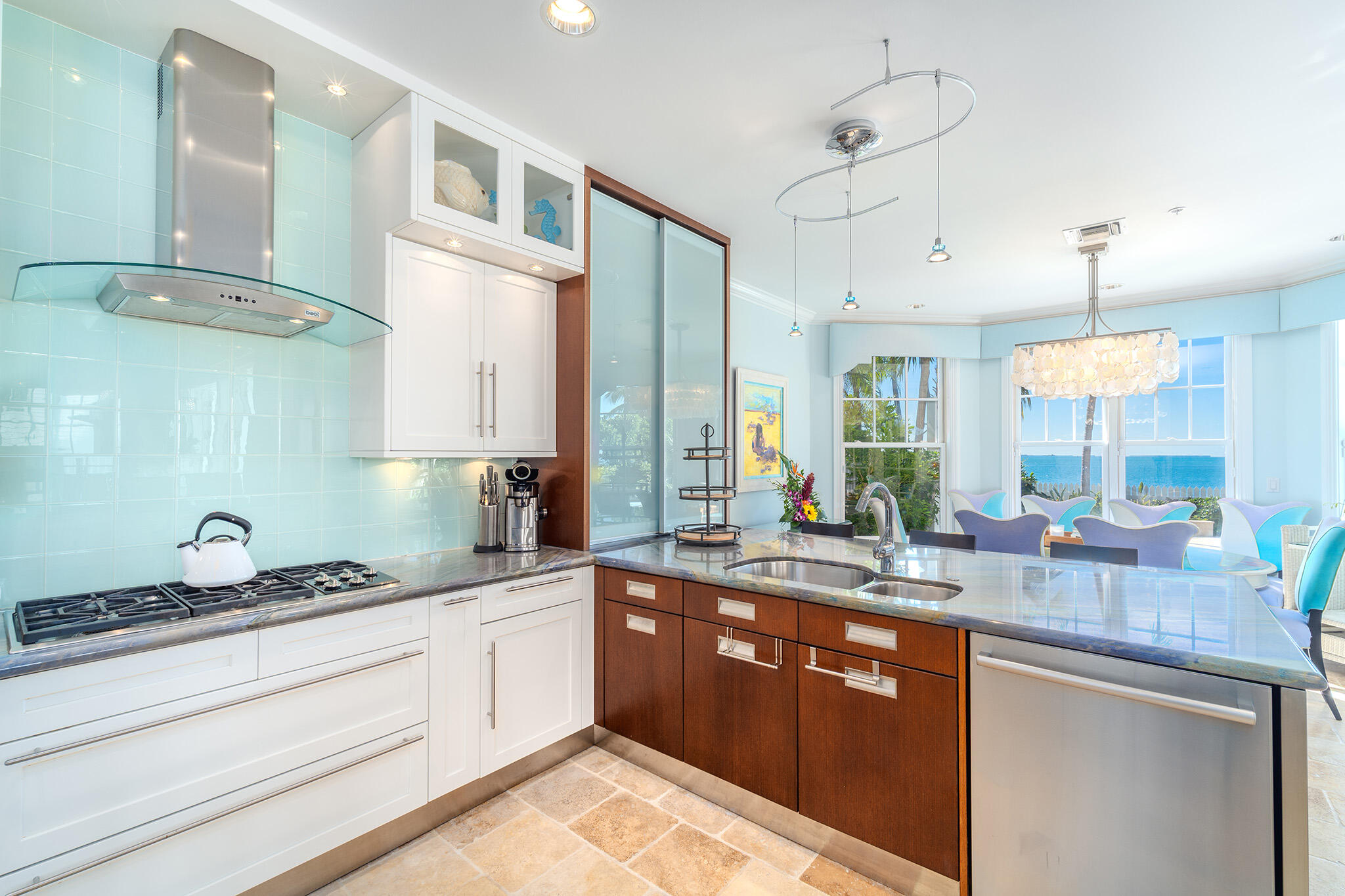 Key West, Florida 33040, United States, 4 Bedrooms Bedrooms, ,4 BathroomsBathrooms,Residential,Active,247253