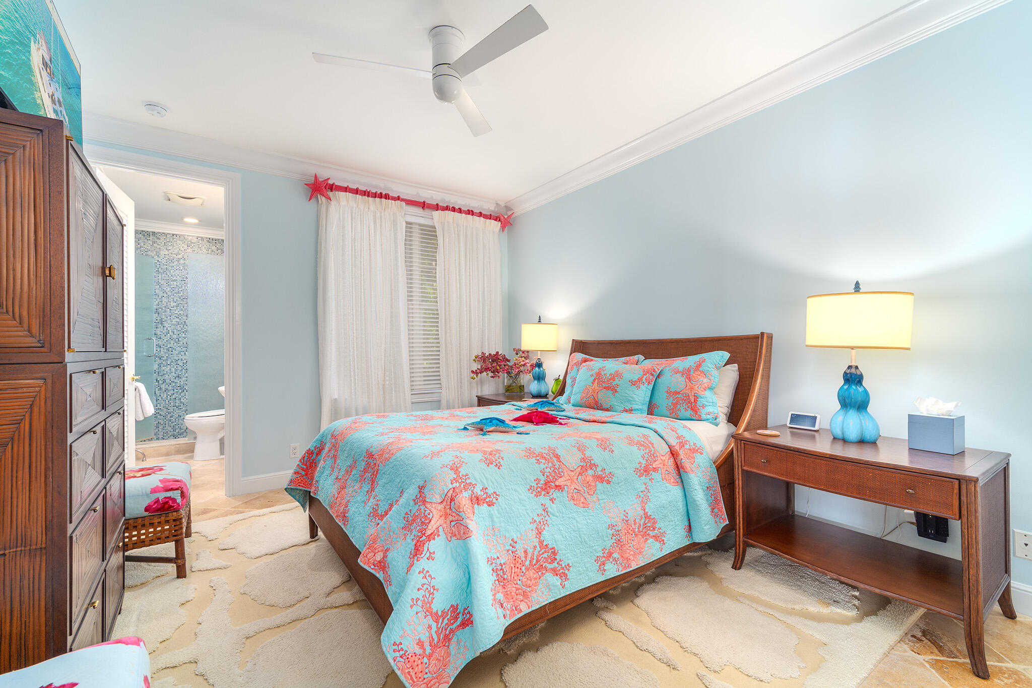 Key West, Florida 33040, United States, 4 Bedrooms Bedrooms, ,4 BathroomsBathrooms,Residential,Active,247253