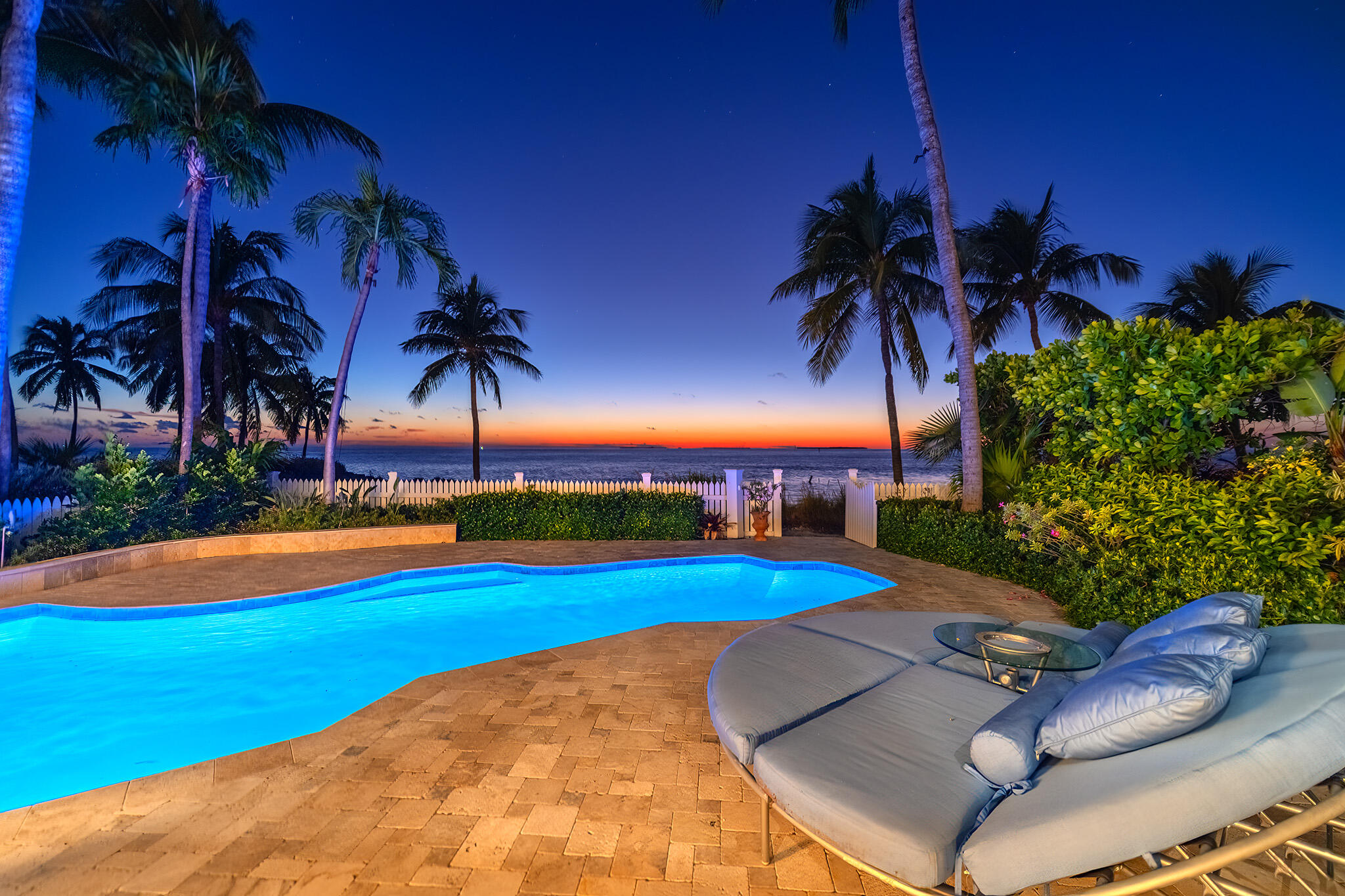 Key West, Florida 33040, United States, 4 Bedrooms Bedrooms, ,4 BathroomsBathrooms,Residential,Active,247253