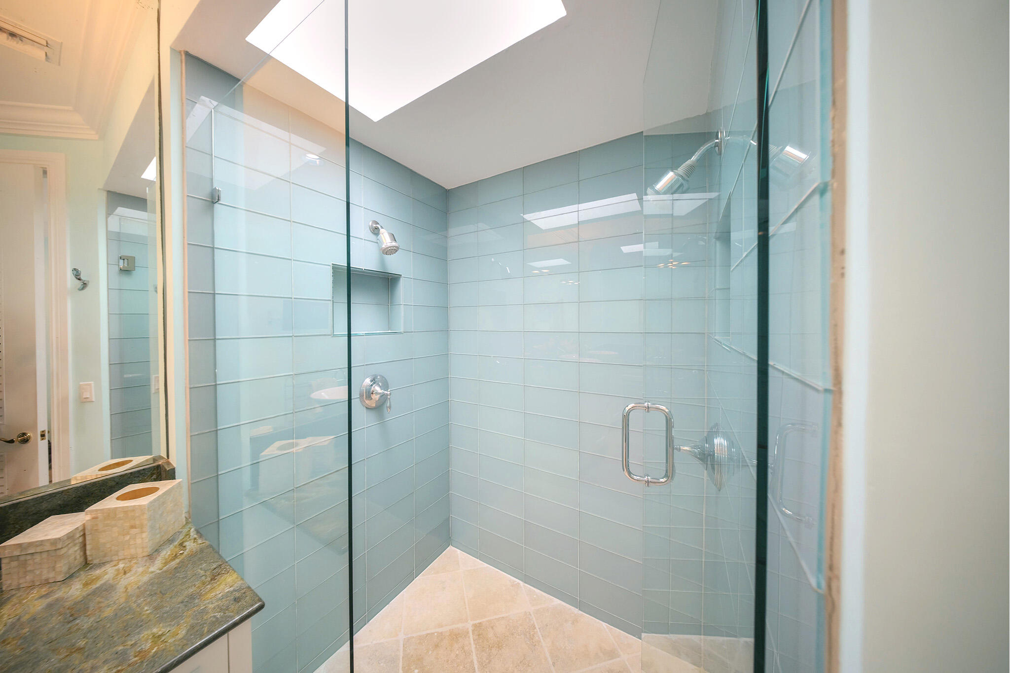 Key West, Florida 33040, United States, 4 Bedrooms Bedrooms, ,4 BathroomsBathrooms,Residential,Active,247253