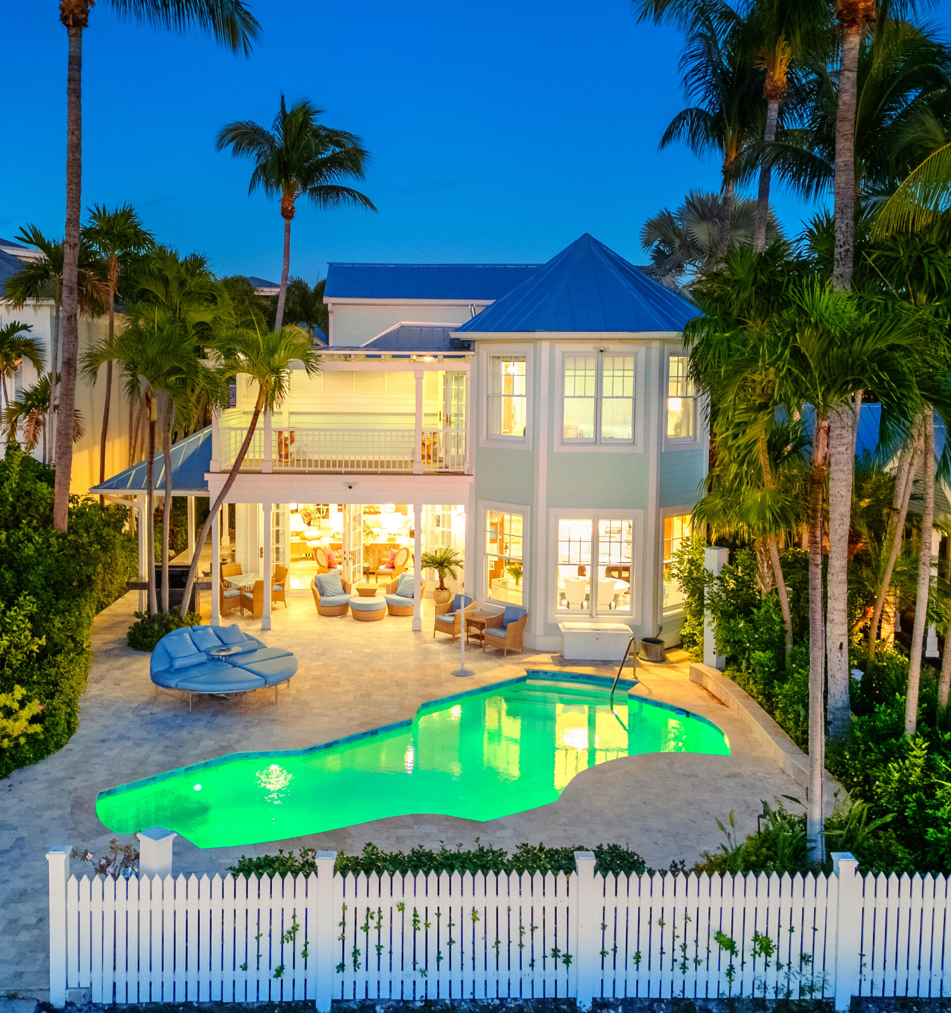 Key West, Florida 33040, United States, 4 Bedrooms Bedrooms, ,4 BathroomsBathrooms,Residential,Active,247253