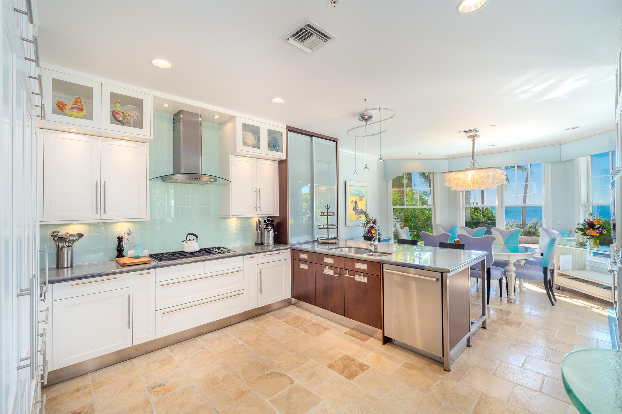 Key West, Florida 33040, United States, 4 Bedrooms Bedrooms, ,4 BathroomsBathrooms,Residential,Active,247253