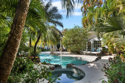 Featured picture for the property 621305