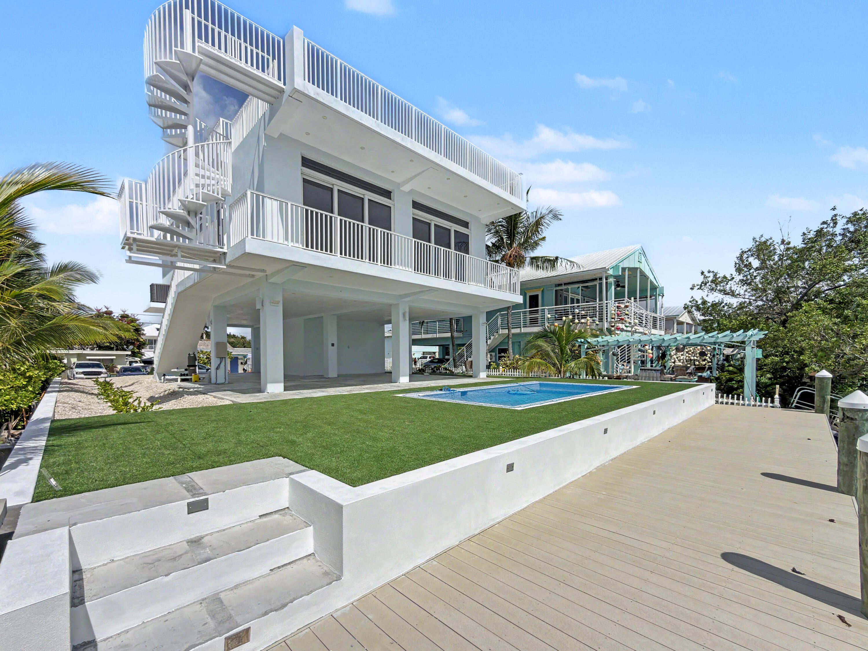 131 Snapper Creek Drive